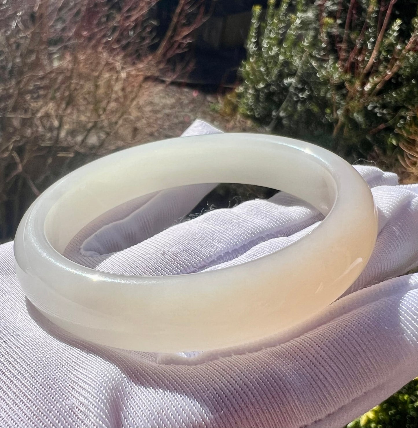 53.3mm Certified natural jade/Qinghai lotus pink and white nephrite bangle/bracelet/Two-tone nephrite/天然 青海藕粉玉白玉 粉白双色镯 正圈手镯 平安镯 #6392