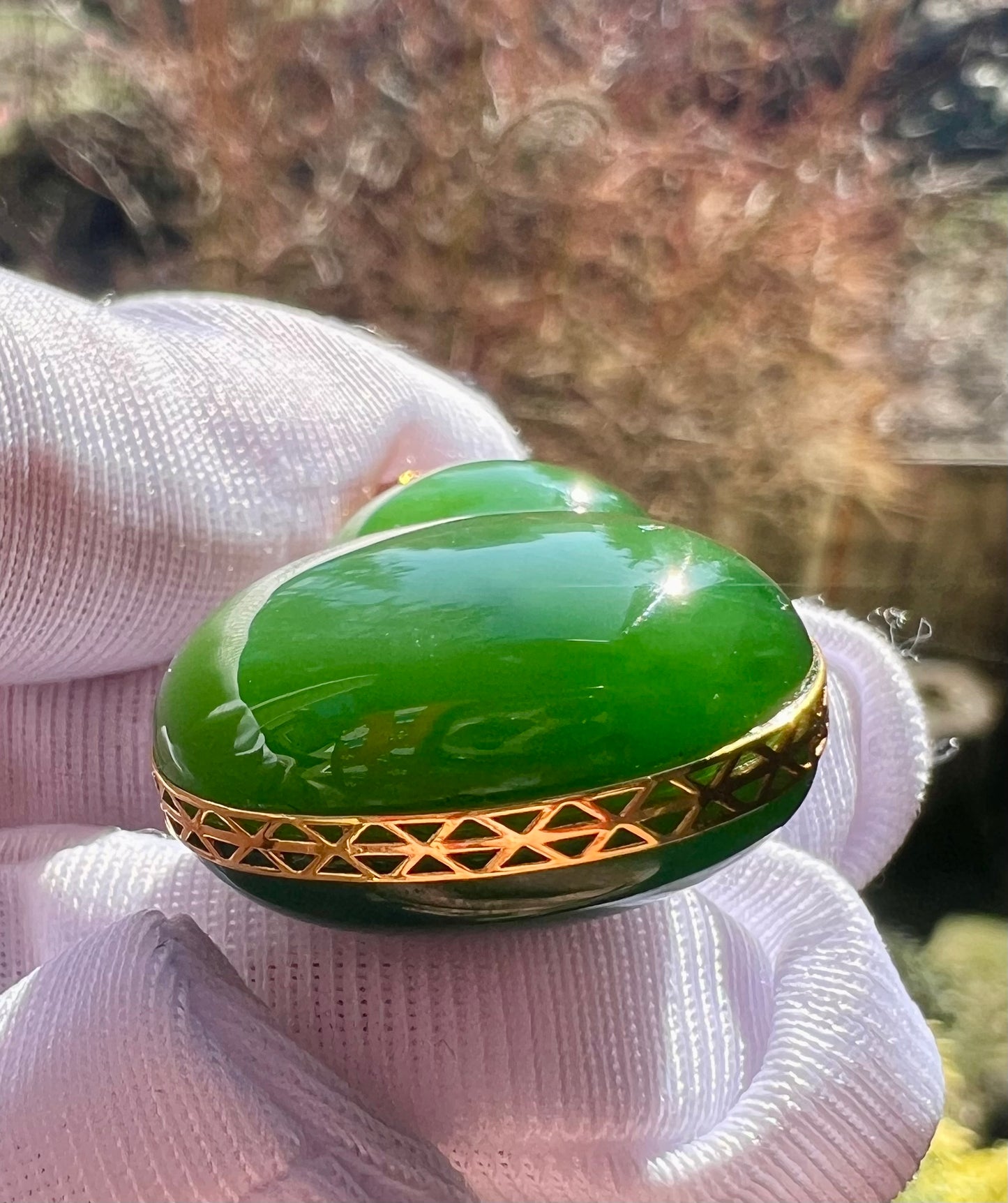 Certified natural nephrite green jade pendant /gold 18k/green nephrite Carved gourd pendant 天然碧玉 辣绿菠菜绿葫芦 无结构起莹光 18k金厚镶吊坠/项链#2201