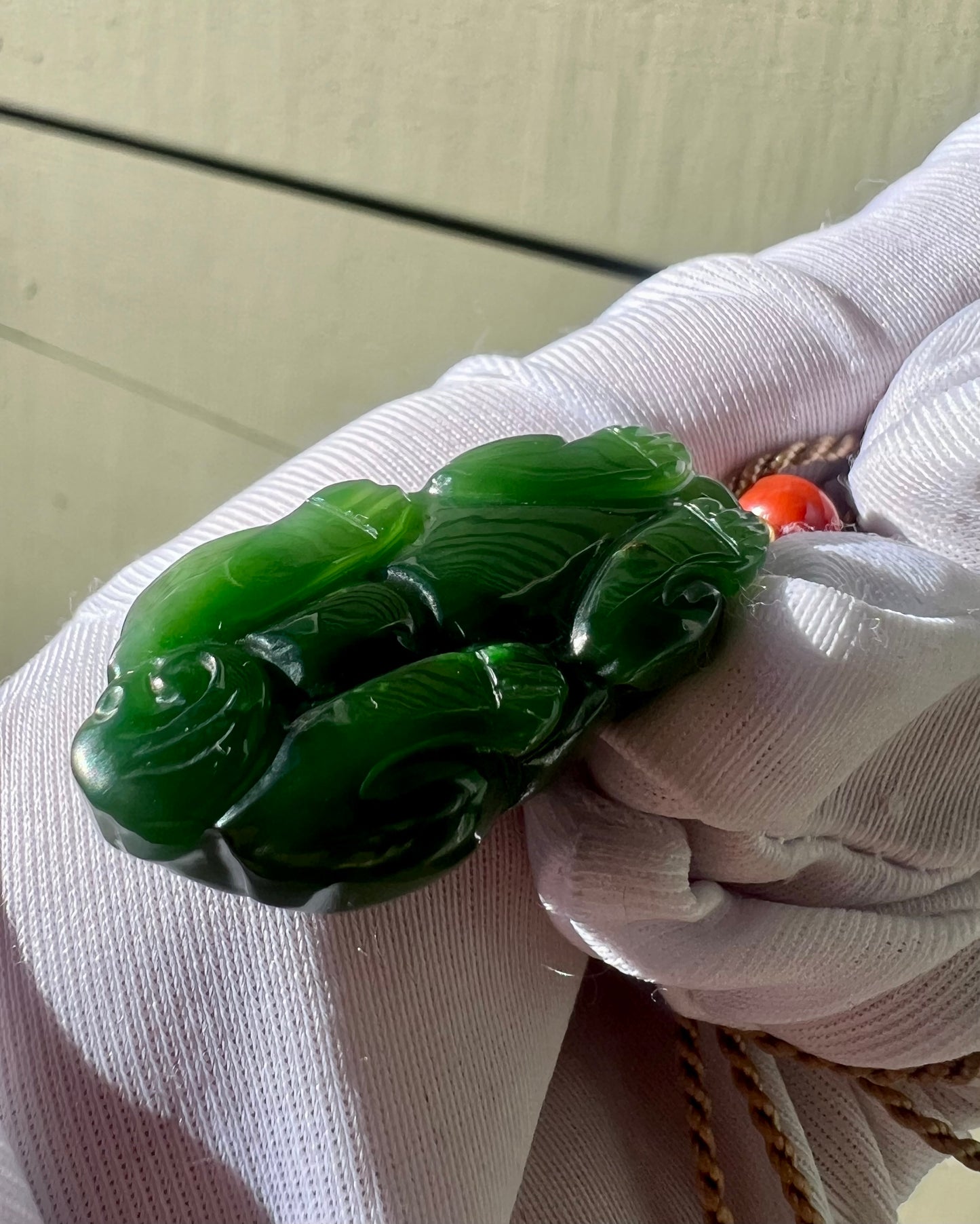 Certified natural nephrite green jade/Siberian green nephrite carved Pixiu pendant necklace 天然俄料碧玉貔貅 吊坠 项链#3596 辣绿菠菜绿
