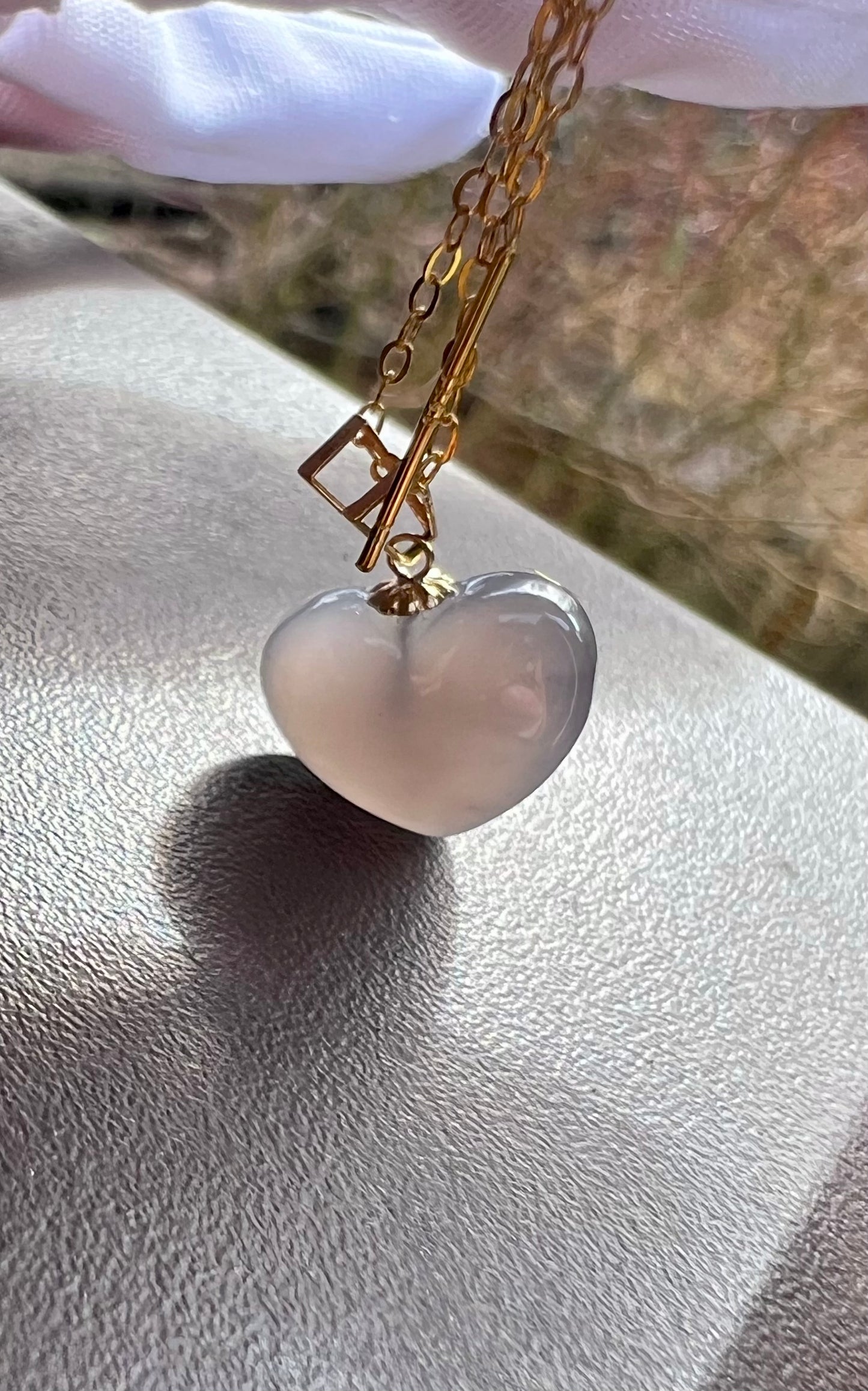 Certified natural jade/icy purple nephrite heart shaped pendant necklace/grape purple nephrite /gold 18k天然 青海烟紫玉 冰葡萄紫 心形吊坠#1401 纯银链 18k金扣头