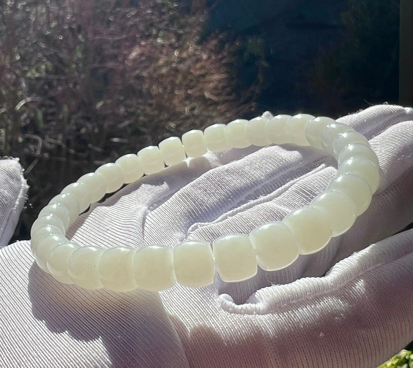 7.3*6mm Certified natural jade Siberian white Nephrite bracelet/straight cut beads 天然精品 极限弧精工直切老型珠 老俄料白玉 #9646 油细糯