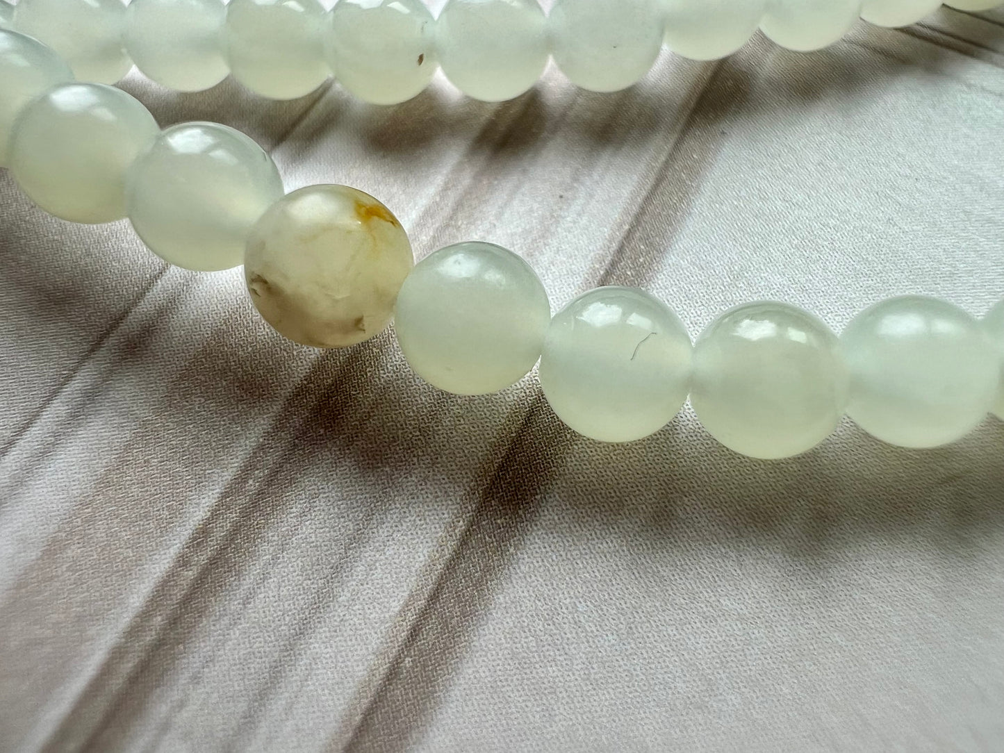 4.8mm Certified natural jade/white nephrite beads necklace/river nephrite天然精品 玉龙河料白玉 项链 万能链 #3046带天然原皮 油润细糯