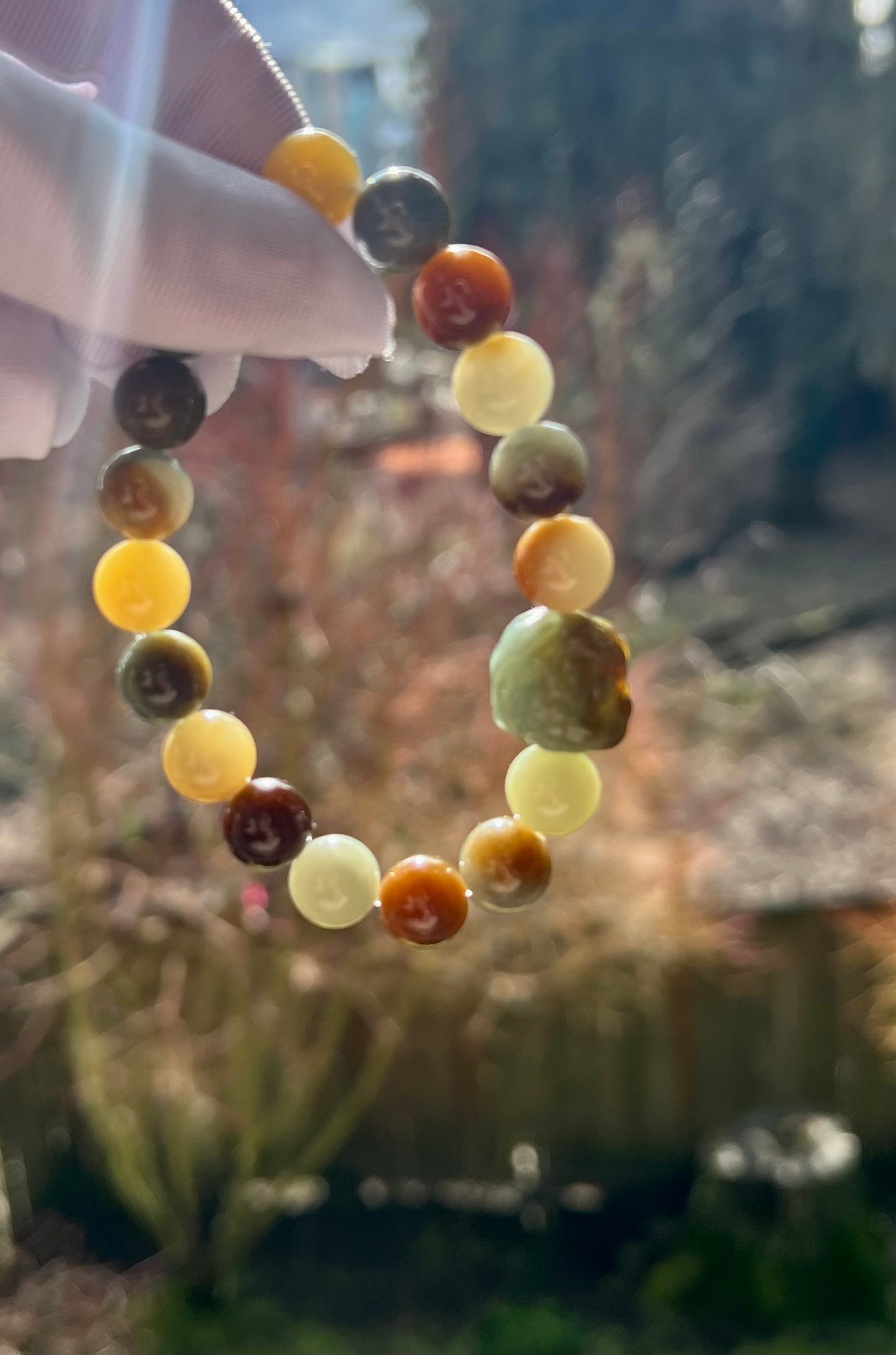 10mm Certified natural jade /Qinghua Loulan multi color nephrite bracelet天然三色手串 油熟细糯#7168 搭配糖青玉雕刻醒狮
