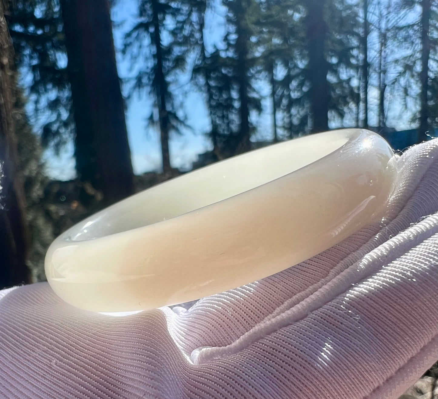 53.3mm Certified natural jade/Qinghai lotus pink and white nephrite bangle/bracelet/Two-tone nephrite/天然 青海藕粉玉白玉 粉白双色镯 正圈手镯 平安镯 #6392