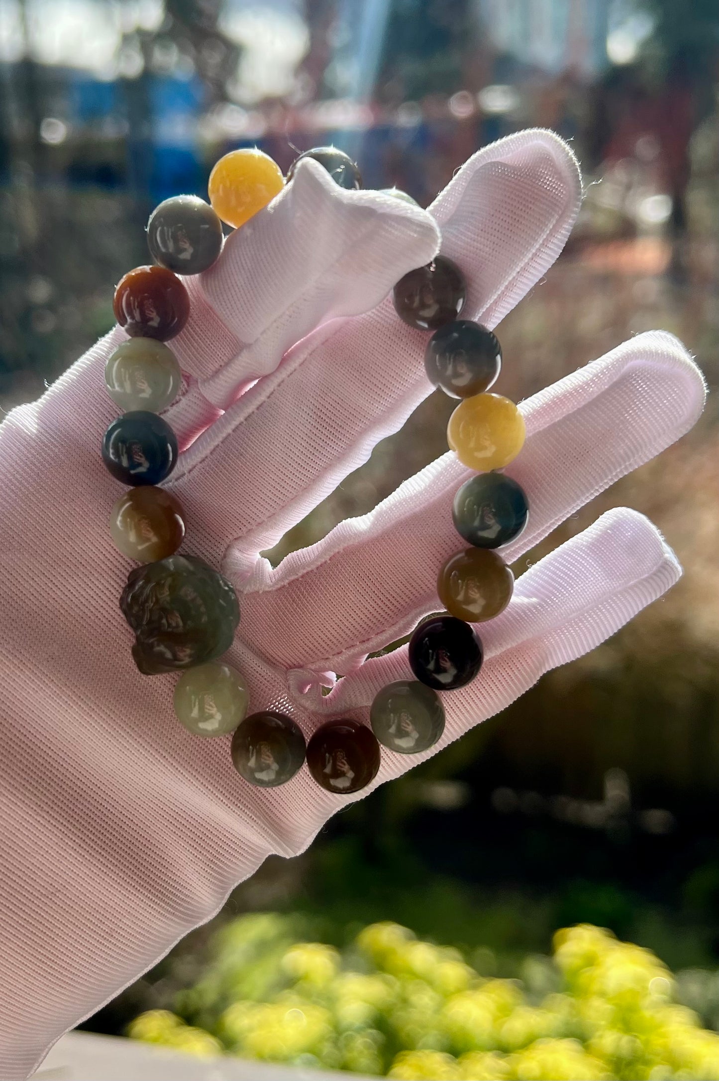 10mm Certified natural jade /Qinghua Loulan multi color nephrite bracelet天然三色手串 油熟细糯#7168 搭配糖青玉雕刻醒狮