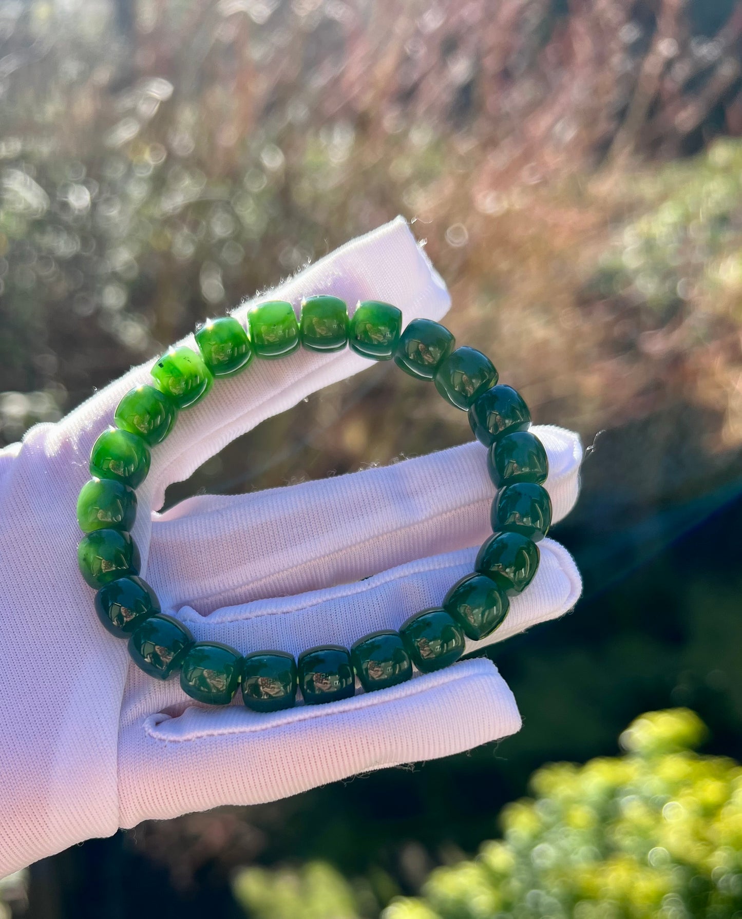 9*8mm Certified Natural jade/Siberian Green Nephrite bracelet /icy green/straight cut beads天然精品 俄料碧玉 冰底辣阳绿菠菜绿 直切珠 #4684