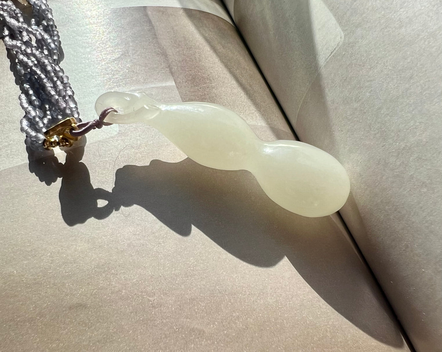 Certified natural jade Qinghai white nephrite carved gourd pendant necklace天然青海老矿白玉 葫芦吊坠 项链#4351 润糯荔枝白