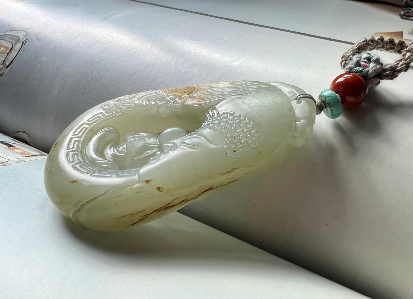 Certified natural jade pebble/White Nephrite carved Enlightenment pendant/white nephrite with original skin and pores 天然精品 籽料白玉 无事牌 悟道吊坠 佛魔一念#7455原皮毛孔 天然黄沁 大师工