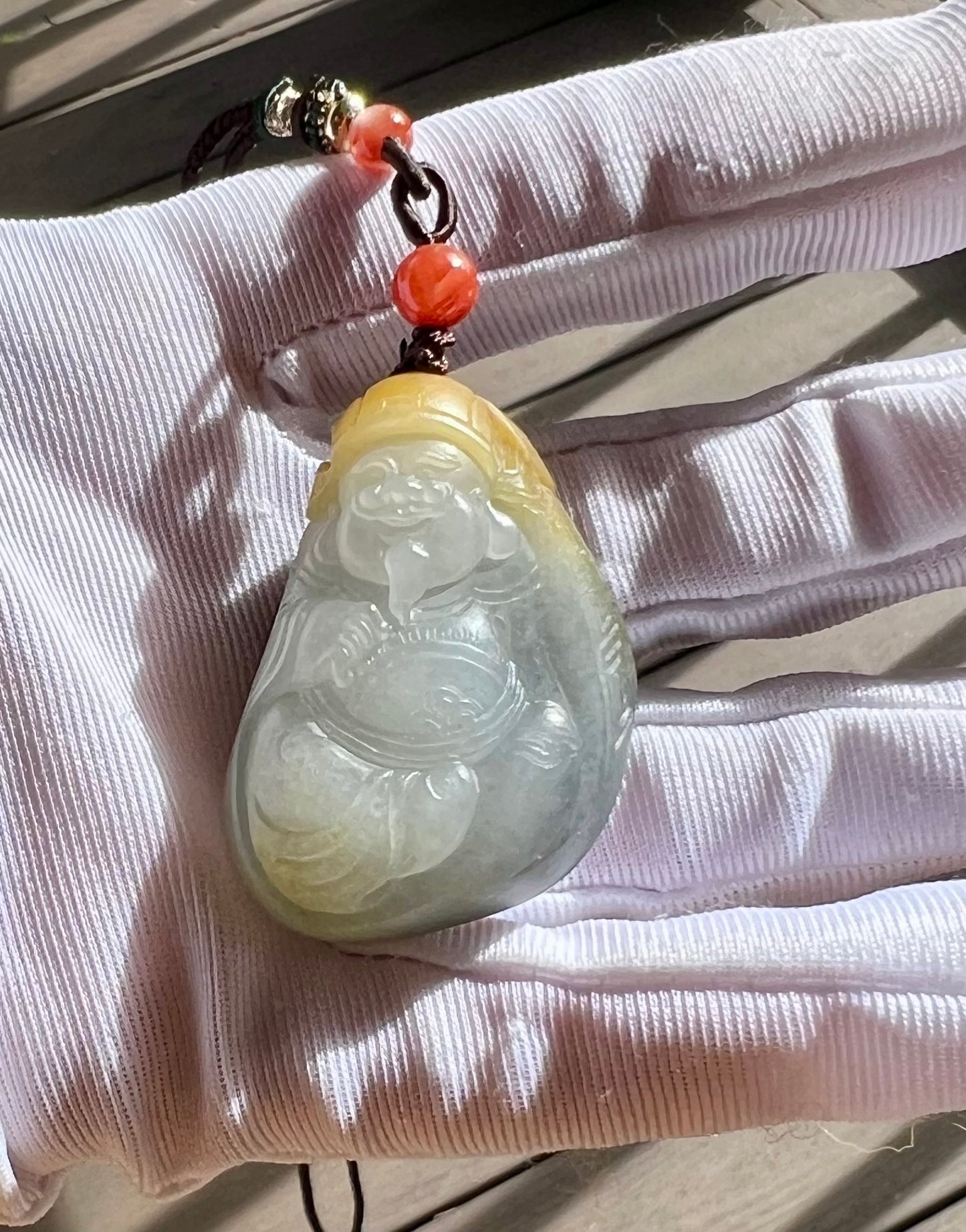 Certified natural jade pebble/White Nephrite God of Wealth pendant/white nephrite with qinghua/yellow skin天然精品 籽料白玉青花 财神吊坠 #0255原皮独籽 天然黄沁