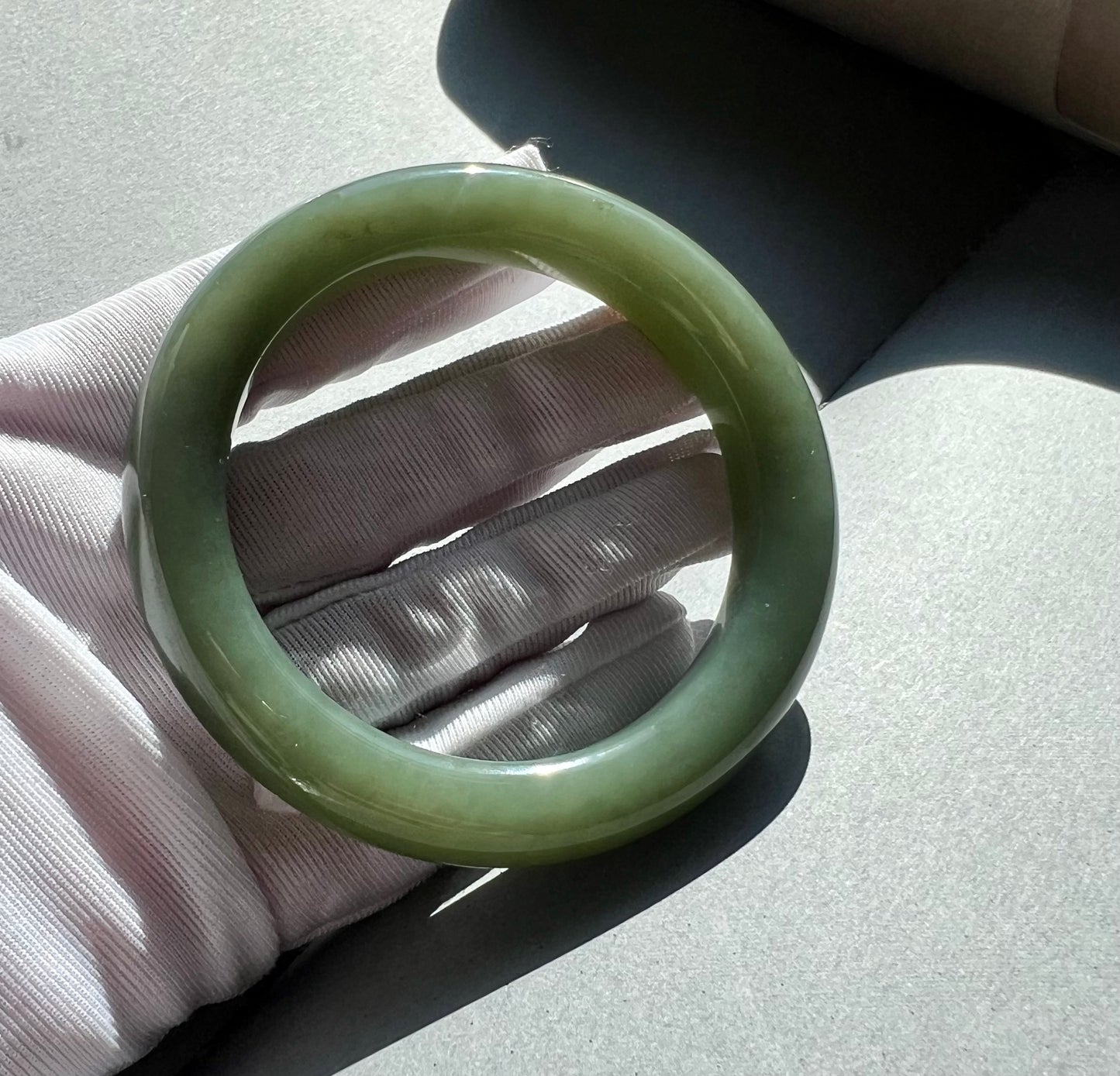 54.8mm Certified natural jade / Qiemo greenish blue Nephrite bangle/ bracelet/天然 且末青玉手镯 蓝青玉正圈手镯 平安镯 #0791 微瑕
