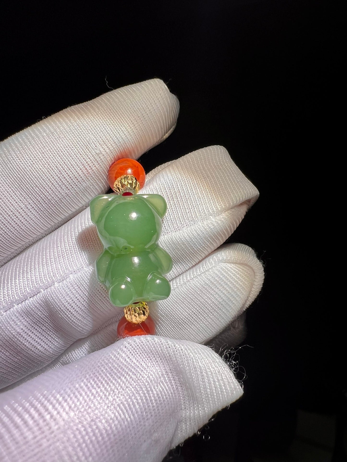 Certified Natural Siberian green nephrite bear and Nanhong agate beads bracelet /double wrap Bracelet, South red agate/ 天然精品俄碧玉小熊配满色肉南红手串