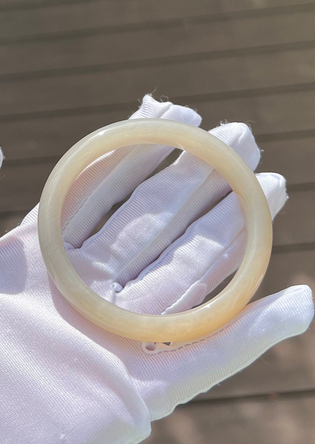 55.9mm Certified Natural old mine Hetian jade nephrite bangle bracelet/icy lotus root pink nephrite/天然精品青海老矿和田玉 正圈手镯 平安镯 渐变浓藕粉 冰润 起荧光 #5391
