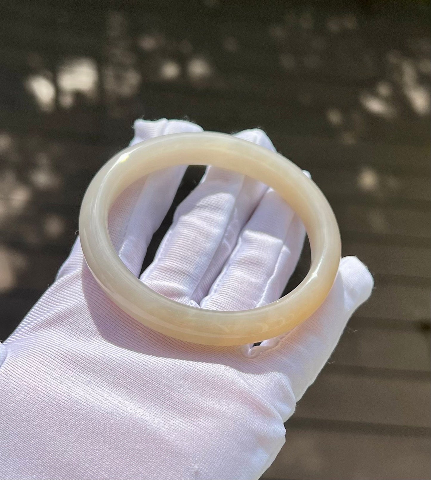 55.9mm Certified Natural old mine Hetian jade nephrite bangle bracelet/icy lotus root pink nephrite/天然精品青海老矿和田玉 正圈手镯 平安镯 渐变浓藕粉 冰润 起荧光 #5391