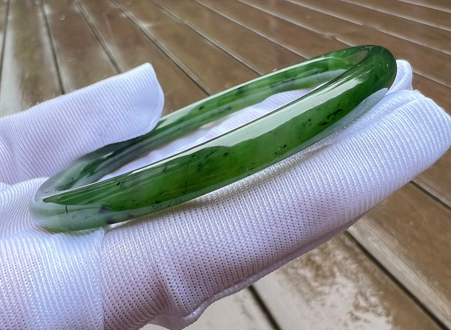 58.5mm Certified Natural hetian jade Siberian green nephrite Bangle/oily green nephrite 天然俄料碧玉和田玉 正阳绿碧玉手镯 美人条 叮当镯 冰润 #0132