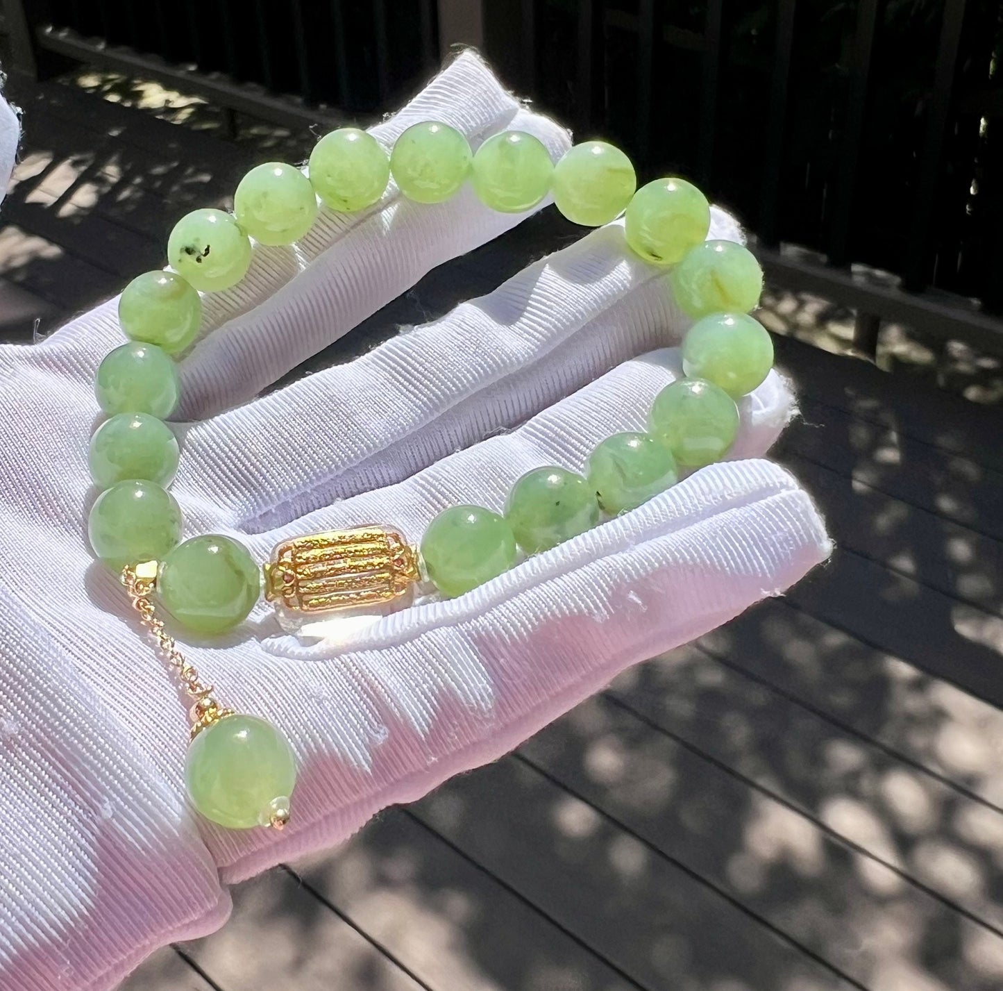 9.5mm Certified Natural hetian jade/Siberian Green Nephrite bracelet /light apple green nephrite 天然精品和田玉 俄料碧玉手串 乌兰海苹果绿 山流水料细糯油润#2996