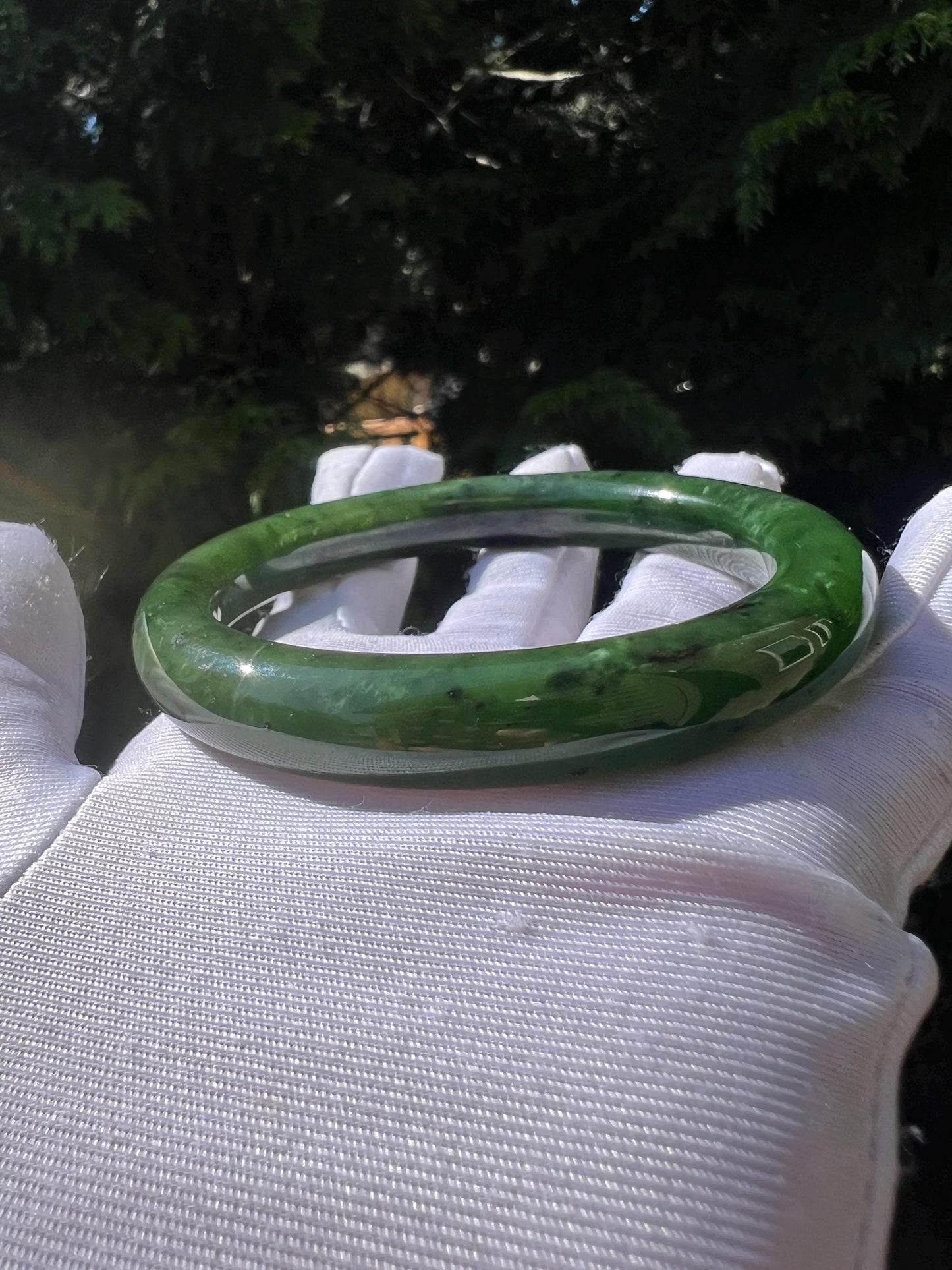 59mm Certified Natural hetian jade/ Green nephrite Bangle/spinach green Icy Fluorescent天然和田玉冰底菠菜绿碧玉 正圈手镯 平安镯 #0204