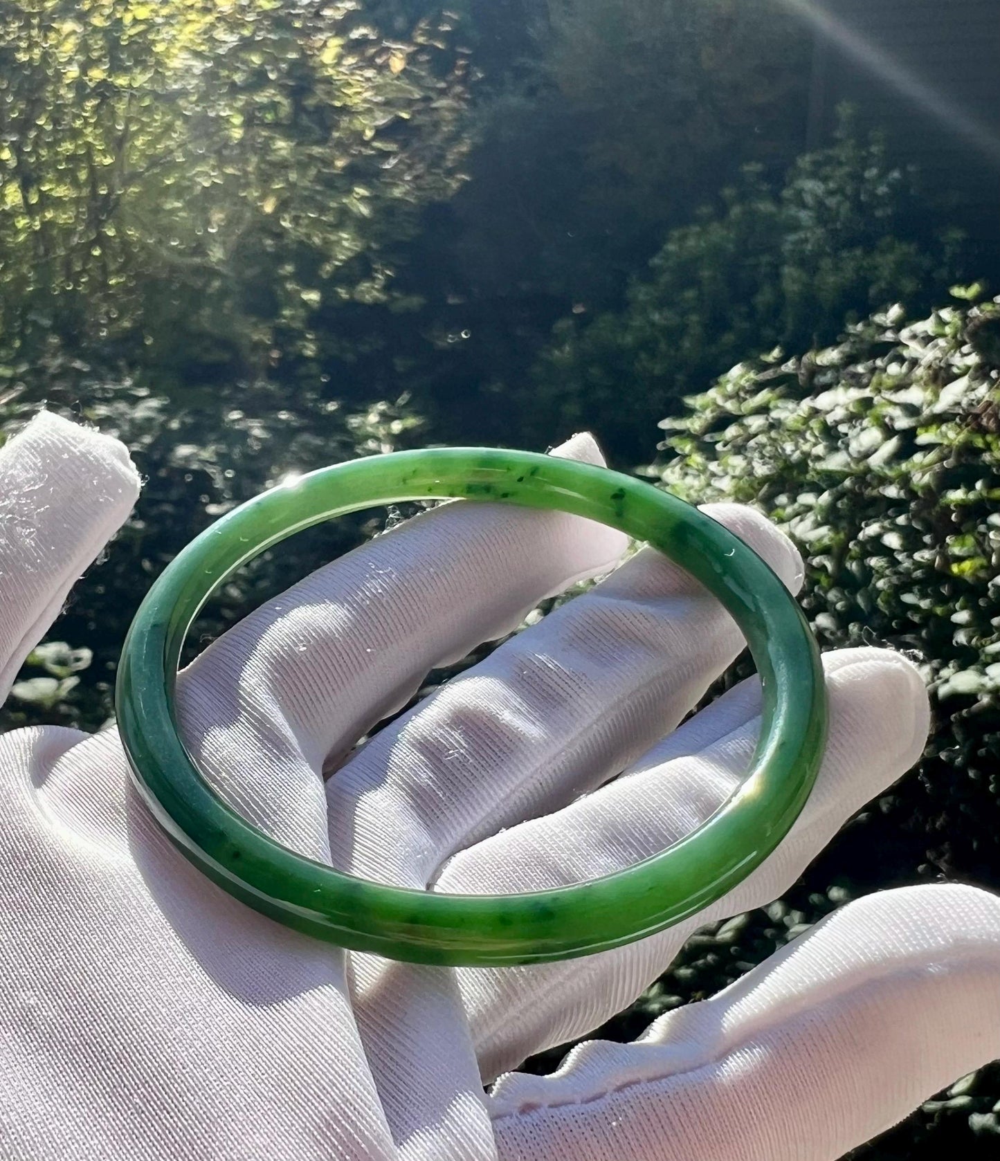 58.4mm Certified Natural hetian jade Siberian green nephrite Bangle/oily green nephrite 天然俄料碧玉和田玉 果阳绿碧玉手镯 美人条 叮当镯 冰润 #0142
