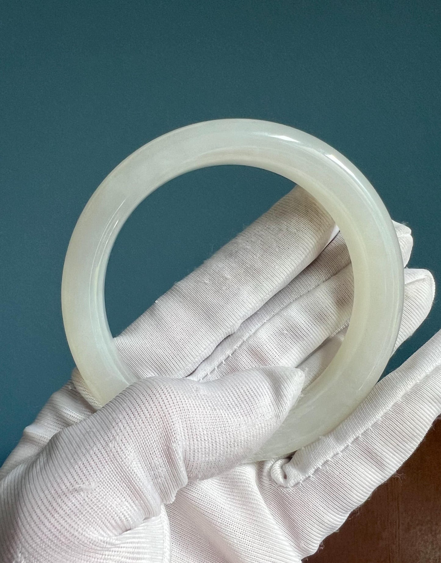 59mm Certified Natural hetian jade /Qinghai old mine White Nephrite bangle bracelet/天然精品和田玉 青海老矿白玉 手镯 平安镯 莹润胶糯#4961 荔枝白