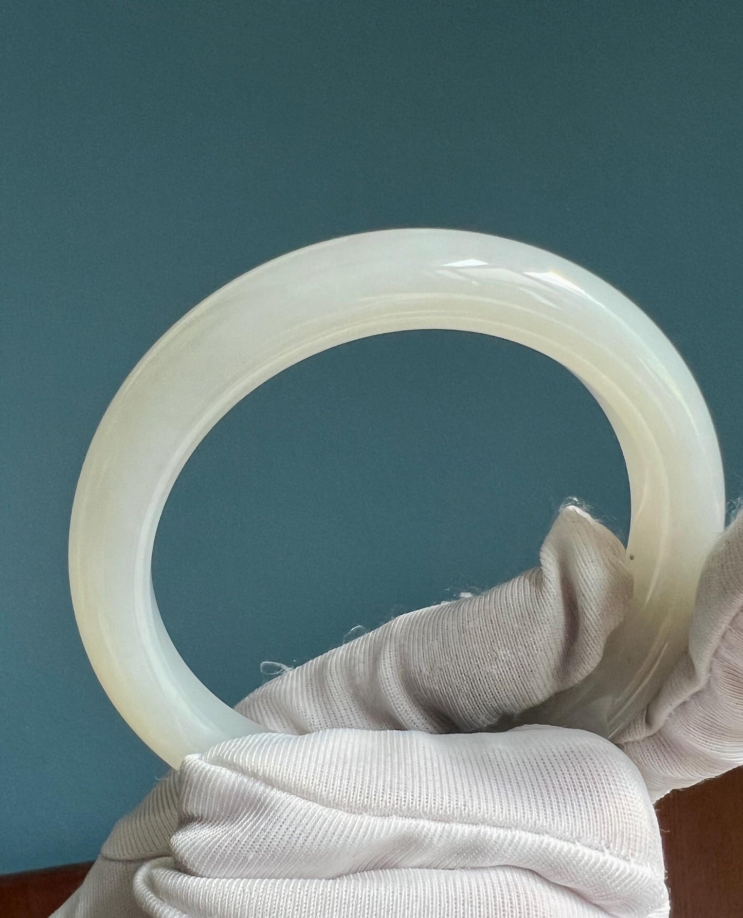 59mm Certified Natural hetian jade /Qinghai old mine White Nephrite bangle bracelet/天然精品和田玉 青海老矿白玉 手镯 平安镯 莹润胶糯#4961 荔枝白