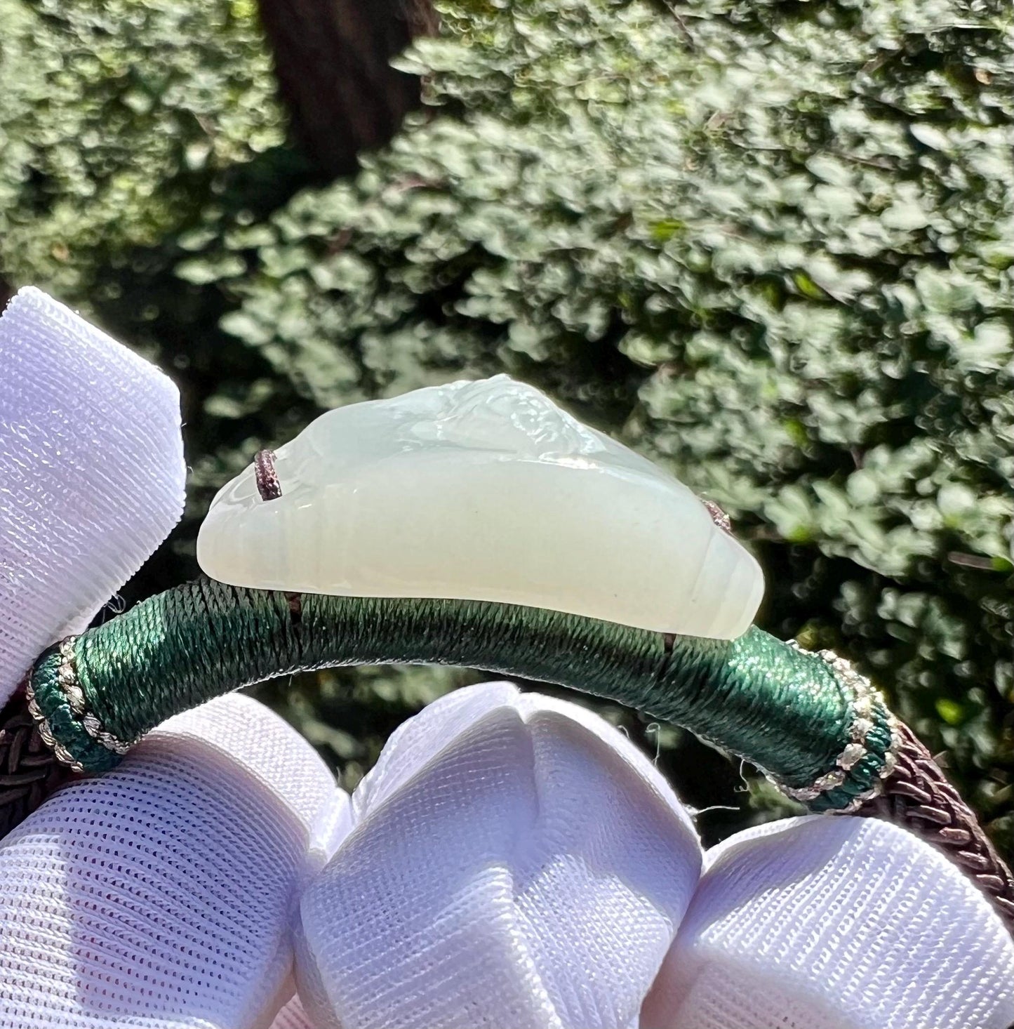 Certified Natural hetian jade/Siberian white nephrite carved white Tara/Hand made bracelet/ 天然和田玉 俄料白玉雕刻度母手牌 细白#2165