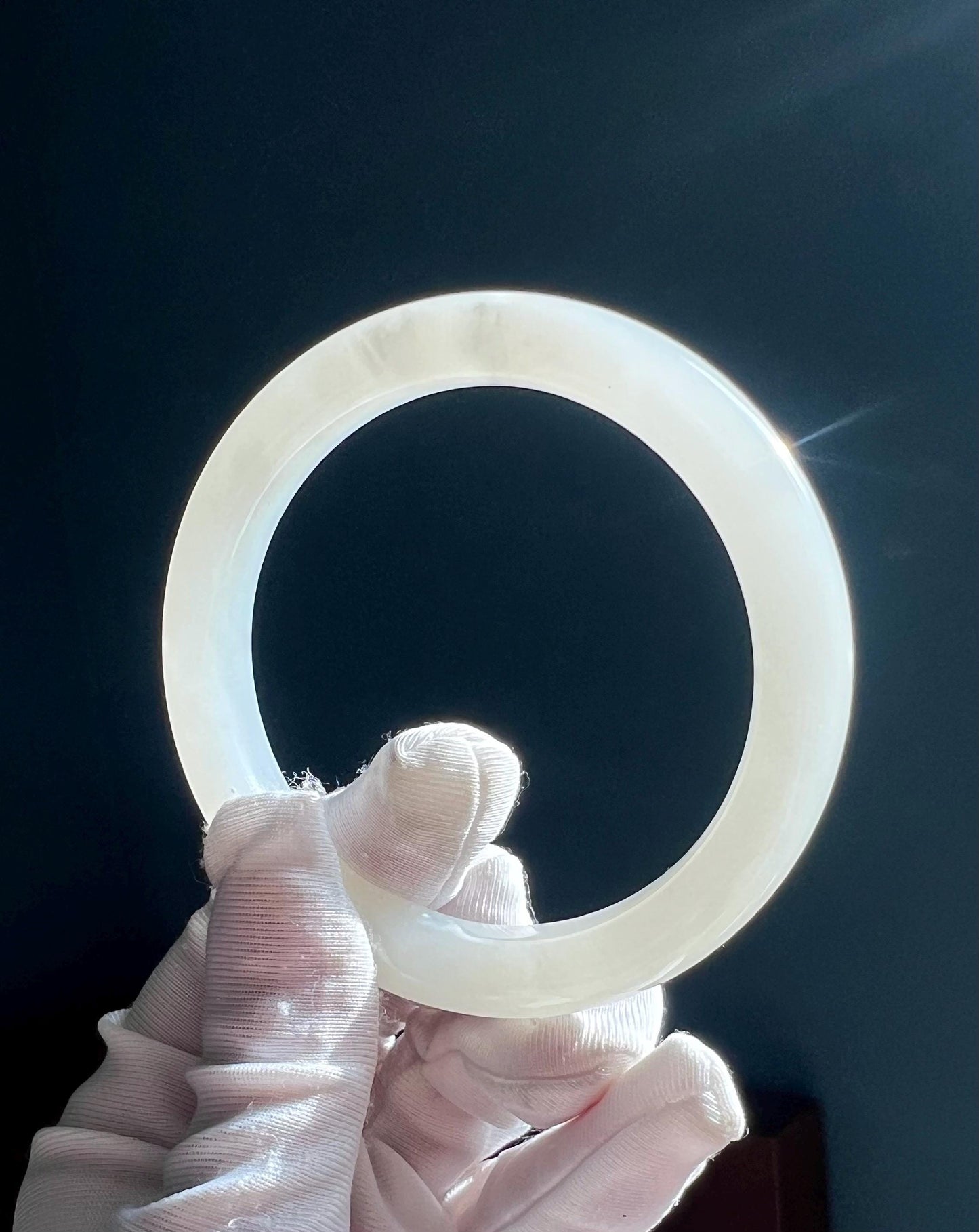 58.6mm Certified Natural hetian jade /Qinghai old mine White Nephrite bangle bracelet/天然精品和田玉 青海老矿白玉 正圈手镯 平安镯 冰白起莹光#4960