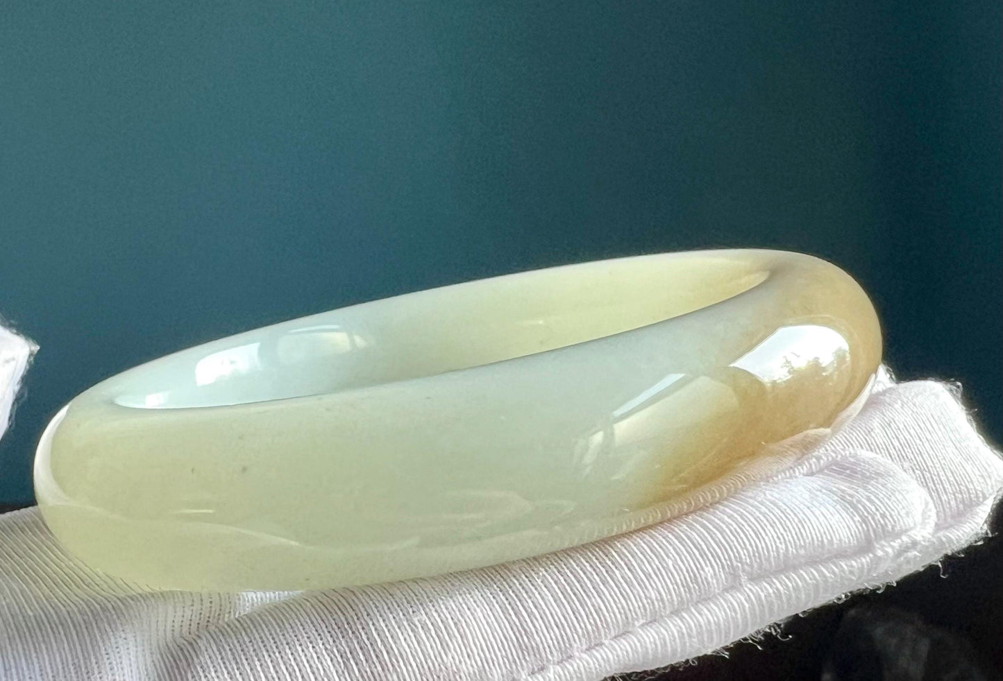 60.2mm Certified natural Hetian jade /Siberian brown White Nephrite bangle/bracelet/天然精品和田玉 俄料糖白玉手镯 糖玉白玉平安镯 #1414