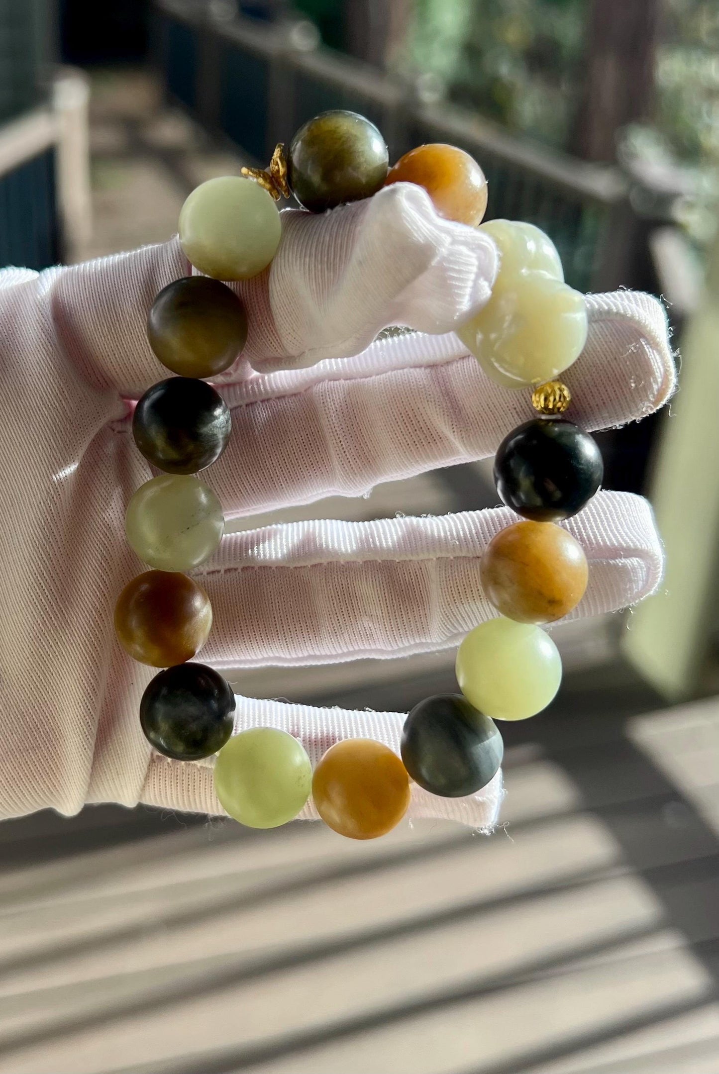 12mm Certified natural Hetian jade/Loulan brown and Qinghua nephrite bracelet天然和田玉楼兰三色手串 糖白 糖青花 #2335 且末青白玉趴趴猫