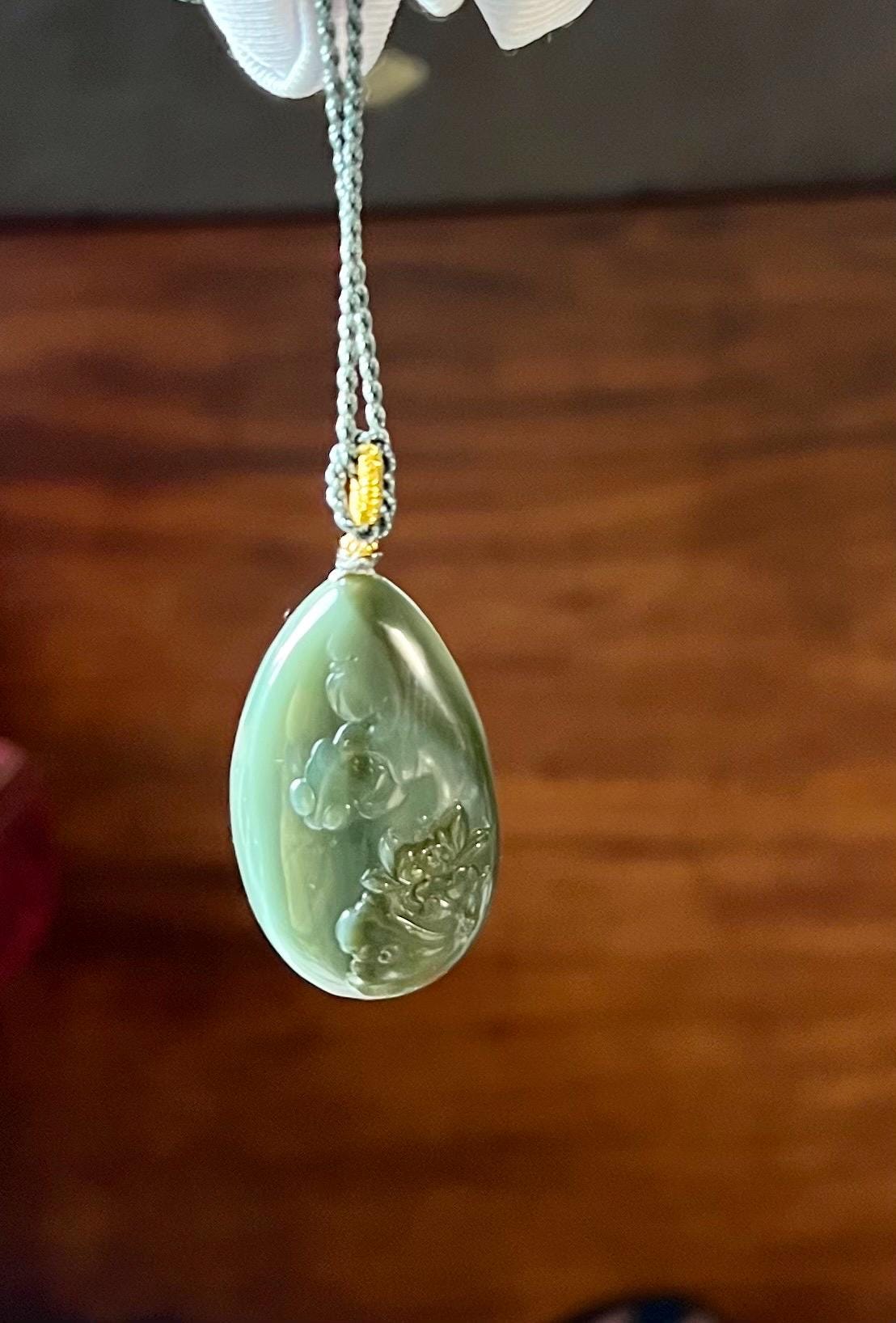 Certified natural hetian jade/egg duck green nephrite carved fish and lotus pendant necklace天然精品和田玉 碧玉 无事牌 雕刻莲莲有鱼吊坠#1450鸭蛋青碧玉俏糖