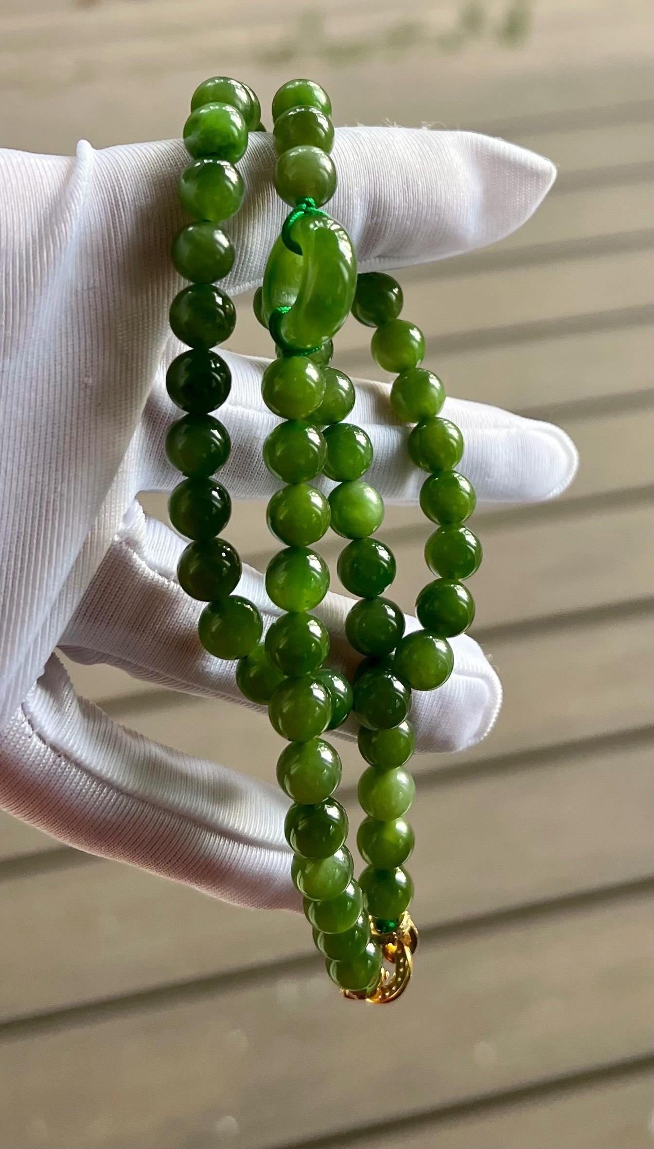 Certified natural hetian Jade Siberian green nephrite necklace /rich green color/green nephrite donut 天然和田玉 俄料碧玉项链 阳绿起莹光 #3491 碧玉甜甜圈