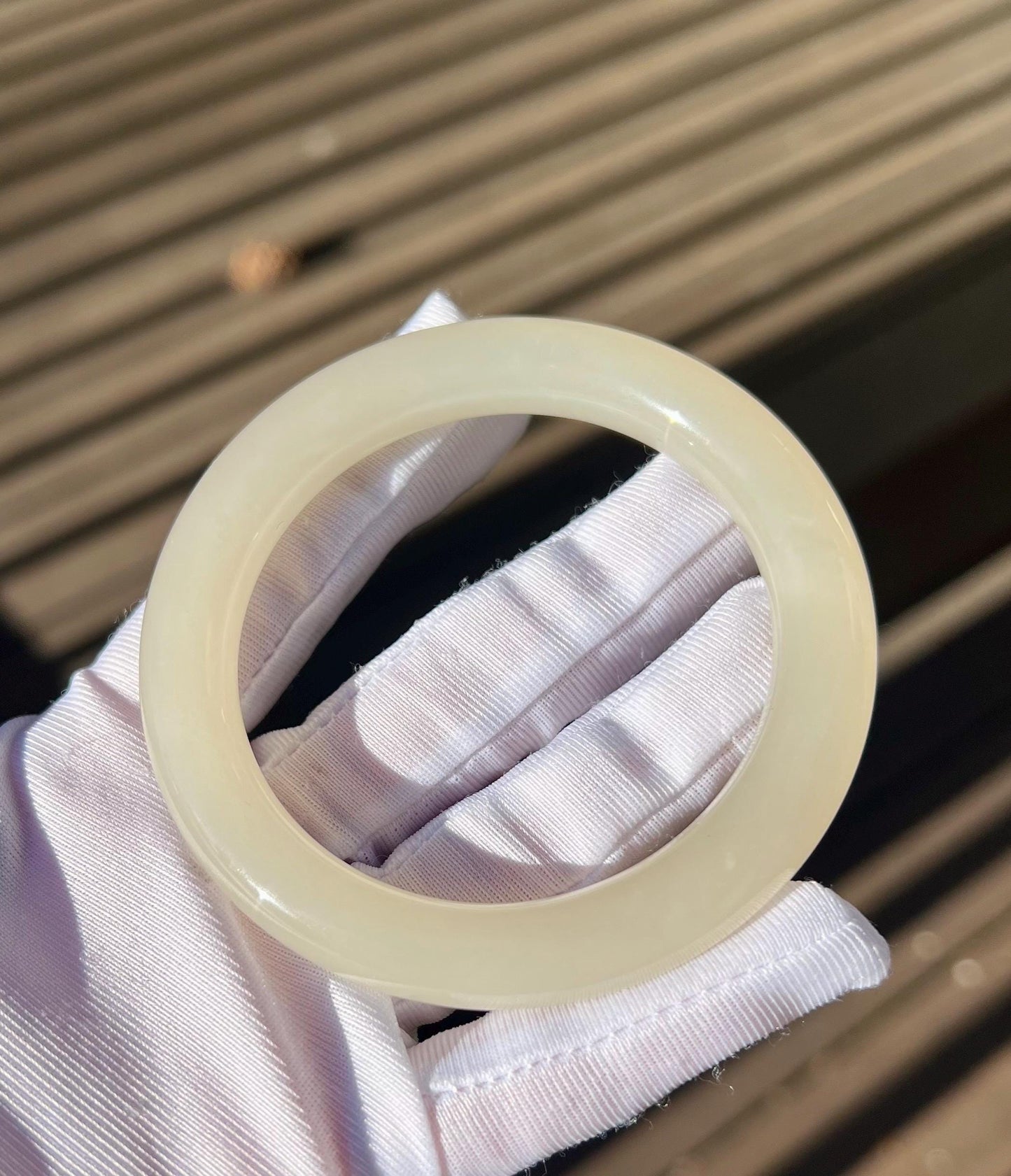 56.2mm Certified natural Hetian jade Qinghai old mine nephrite bangle bracelet/rich lotus pink nephrite/天然精品和田玉 青海老料藕粉手镯 圆条镯 冰料浓藕粉 冰润糯 #4116