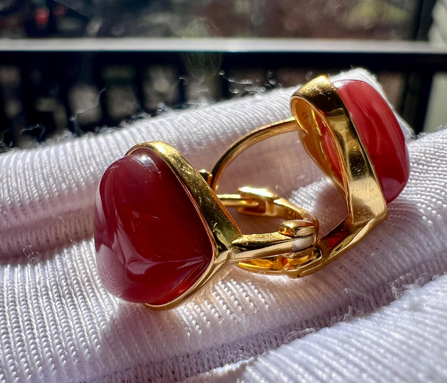 Certified natural Sichuan Nanhong agate earrings/Southern Red Agate heart shaped earrings/sterling silver天然精品川料南红耳环/纯银镶嵌#0081 爱心耳扣/近满红