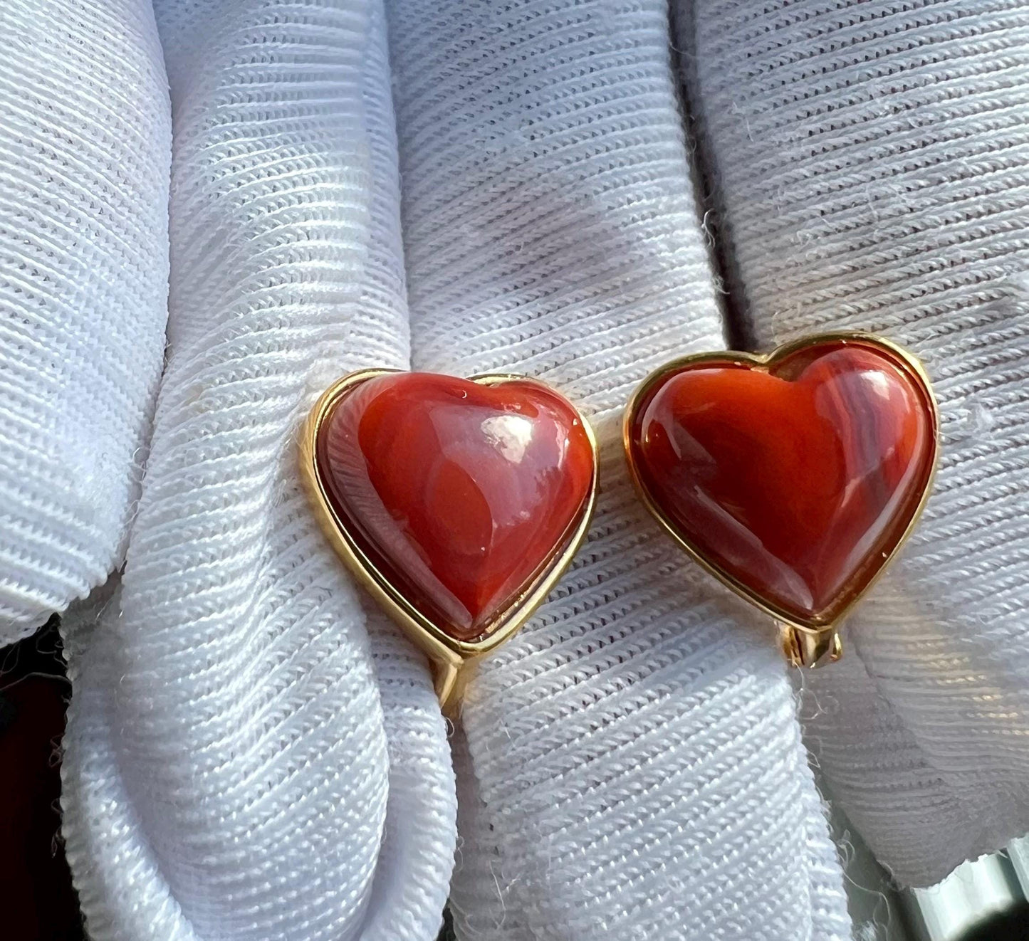 Certified natural Sichuan Nanhong agate earrings/Southern Red Agate heart shaped earrings/sterling silver天然精品川料南红耳环/纯银镶嵌#0081 爱心耳扣/近满红