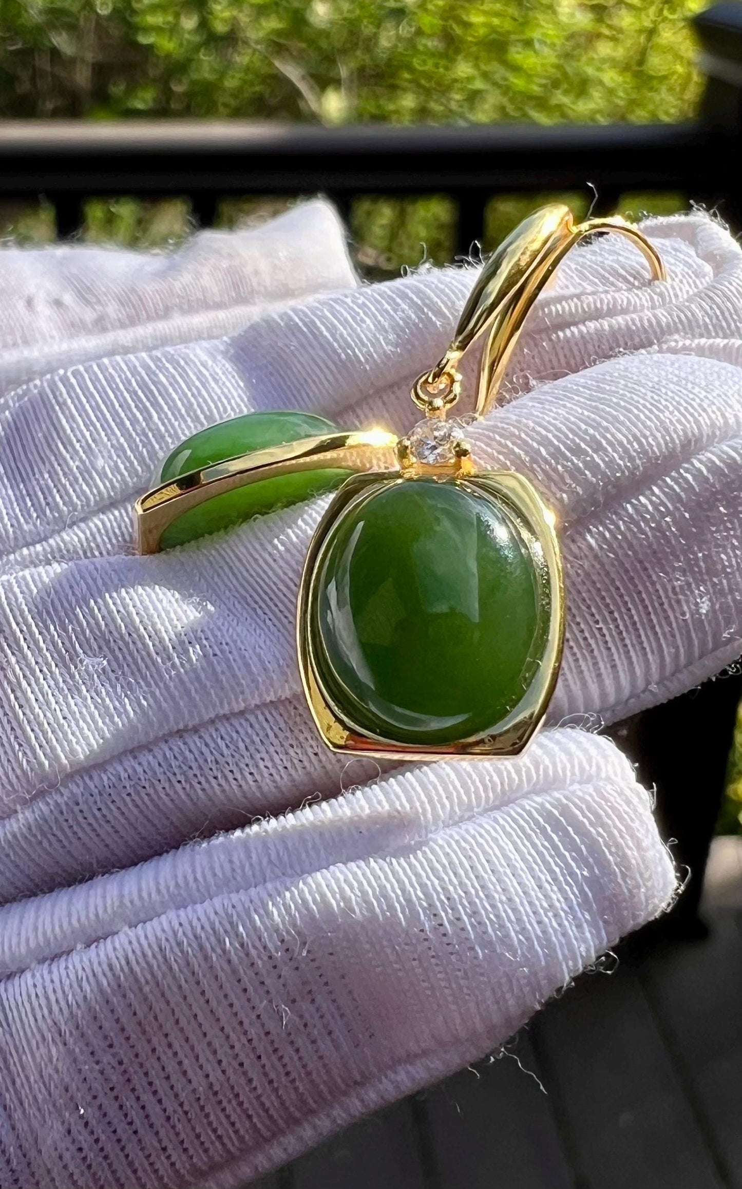 Certified natural nephrite green jade/green nephrite oval shaped earrings/S925 hook earrings 天然碧玉蛋面耳环 纯银耳钩#0064