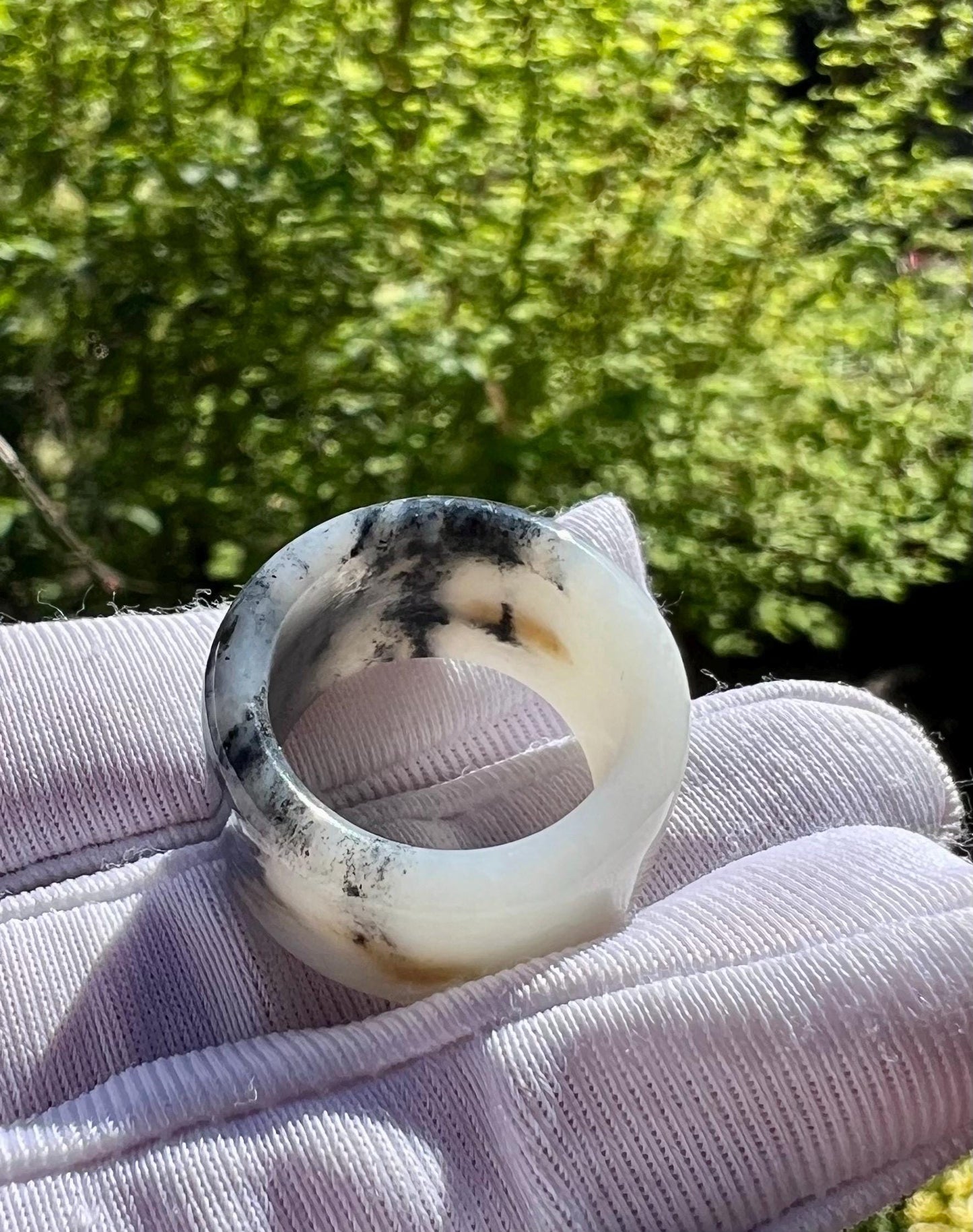 16.9mm Certified natural jade/ black and White nephrite ring/Qinghua nephrite band ring 天然软玉 水墨青花 戒圈 指环 扳指#4218 沁糖色 三色分明 US size 5.5+