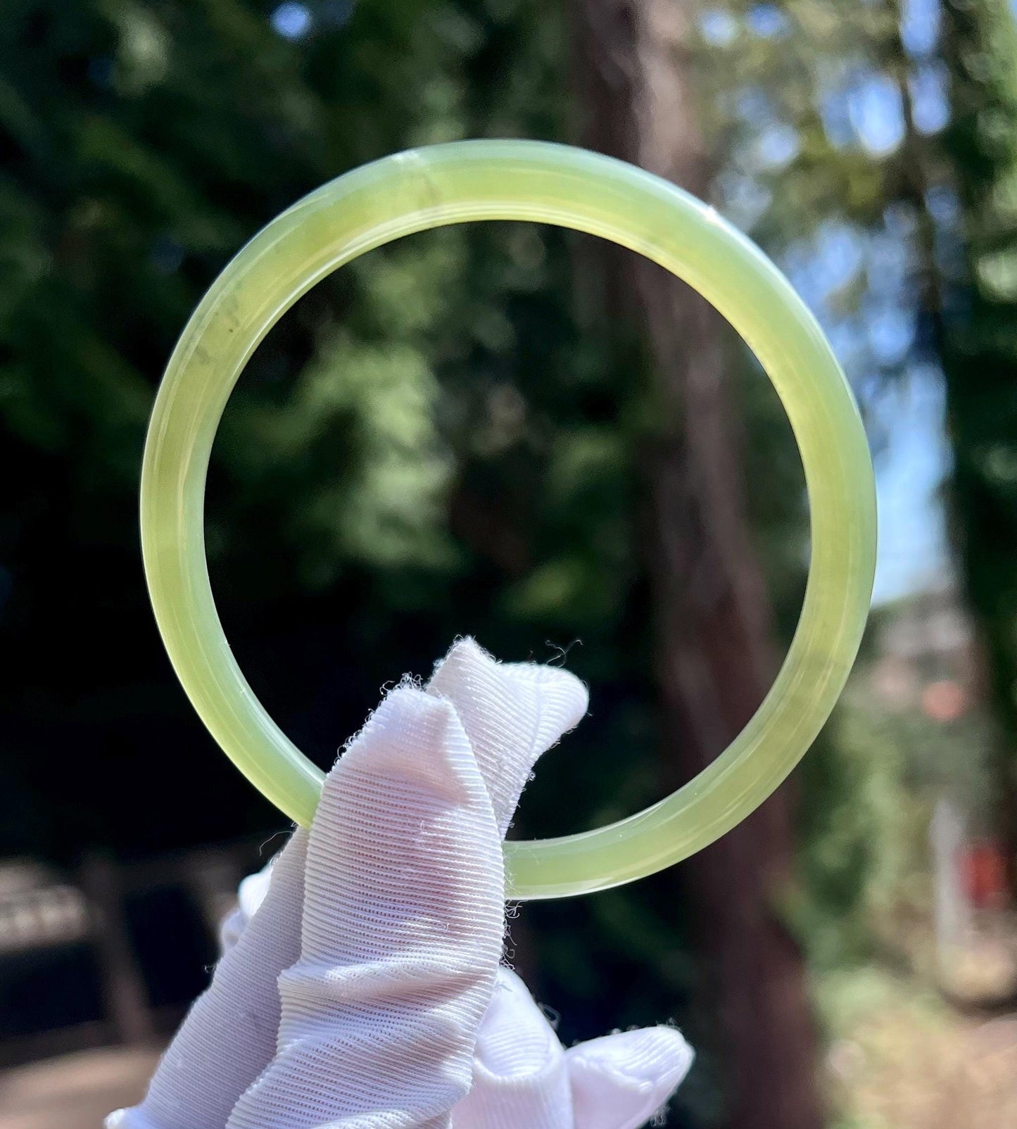 57mm Certified natural icy lake green nephrite Bangle/dangling bangle 天然软玉 湖水绿 细圆条手镯 美人条 叮当镯 冰润起莹光 #0770