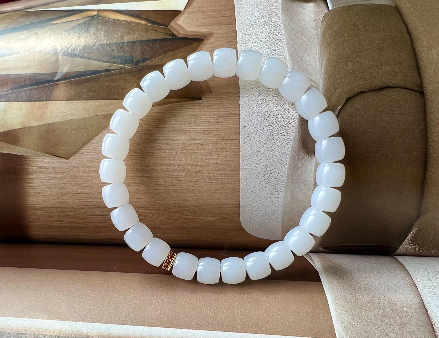 7.8*6.7mm Certified natural jade/Siberian oily white Nephrite bracelet/straight cut beads/天然白玉手串 极限弧精工直切老型珠 柔亮光#4223 润白细