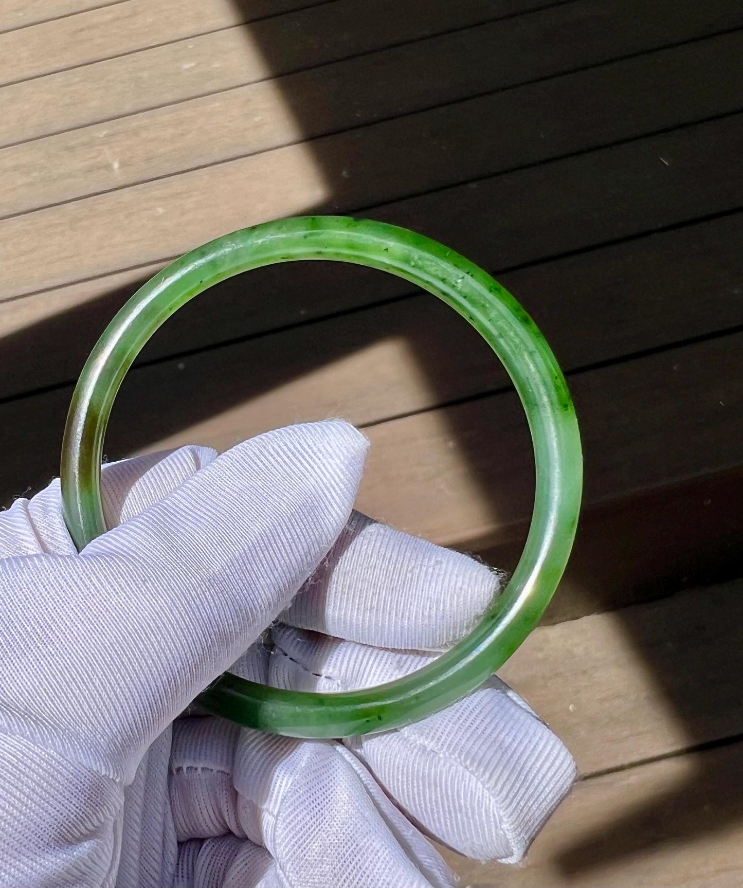 55.6mm Certified natural nephrite green jade/green nephrite dangling bangle/ 天然软玉 果阳绿碧玉手镯 叮当镯 #0112