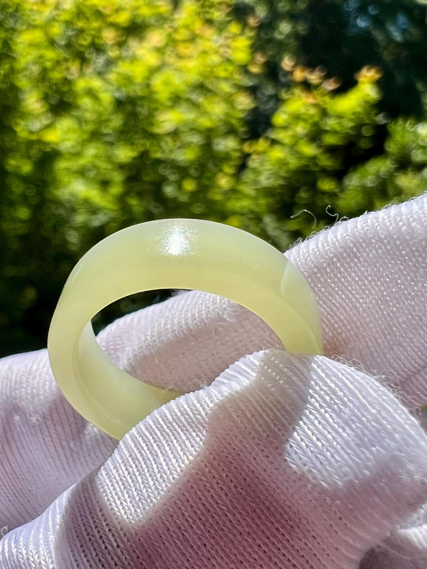 15.1mm Certified natural jade Qinghai greenish yellow nephrite ring/nephrite pinky ring 天然软玉 青海黄口料带翠调 戒指 指环 细糯润 尾戒#7261 直切戒圈 US size4 1/4