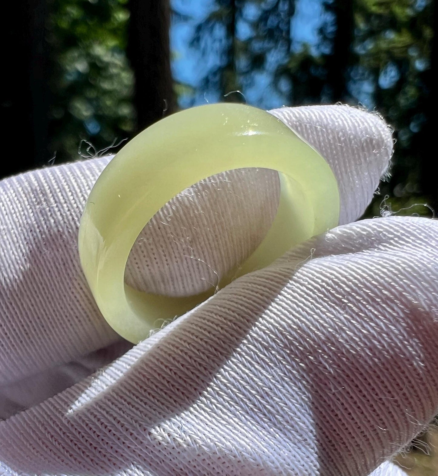 15.1mm Certified natural jade Qinghai greenish yellow nephrite ring/nephrite pinky ring 天然软玉 青海黄口料带翠调 戒指 指环 细糯润 尾戒#7261 直切戒圈 US size4 1/4