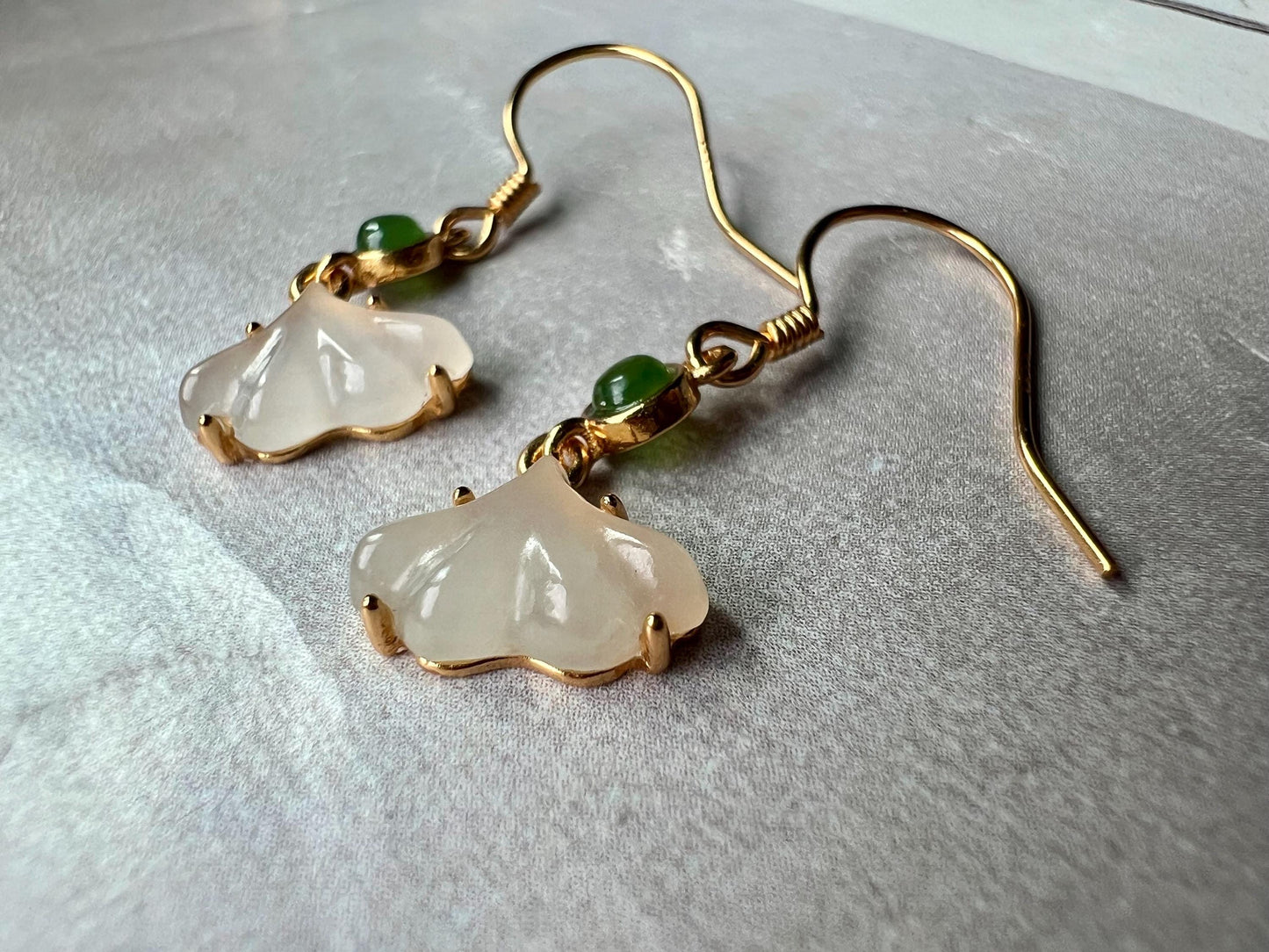 Certified natural jade/green nephrite and lotus Nephrite earrings/Ginkgo Leaf Sterling silver earrings/drop earrings天然软玉 碧玉 藕粉耳钩 银杏叶银耳坠#0386