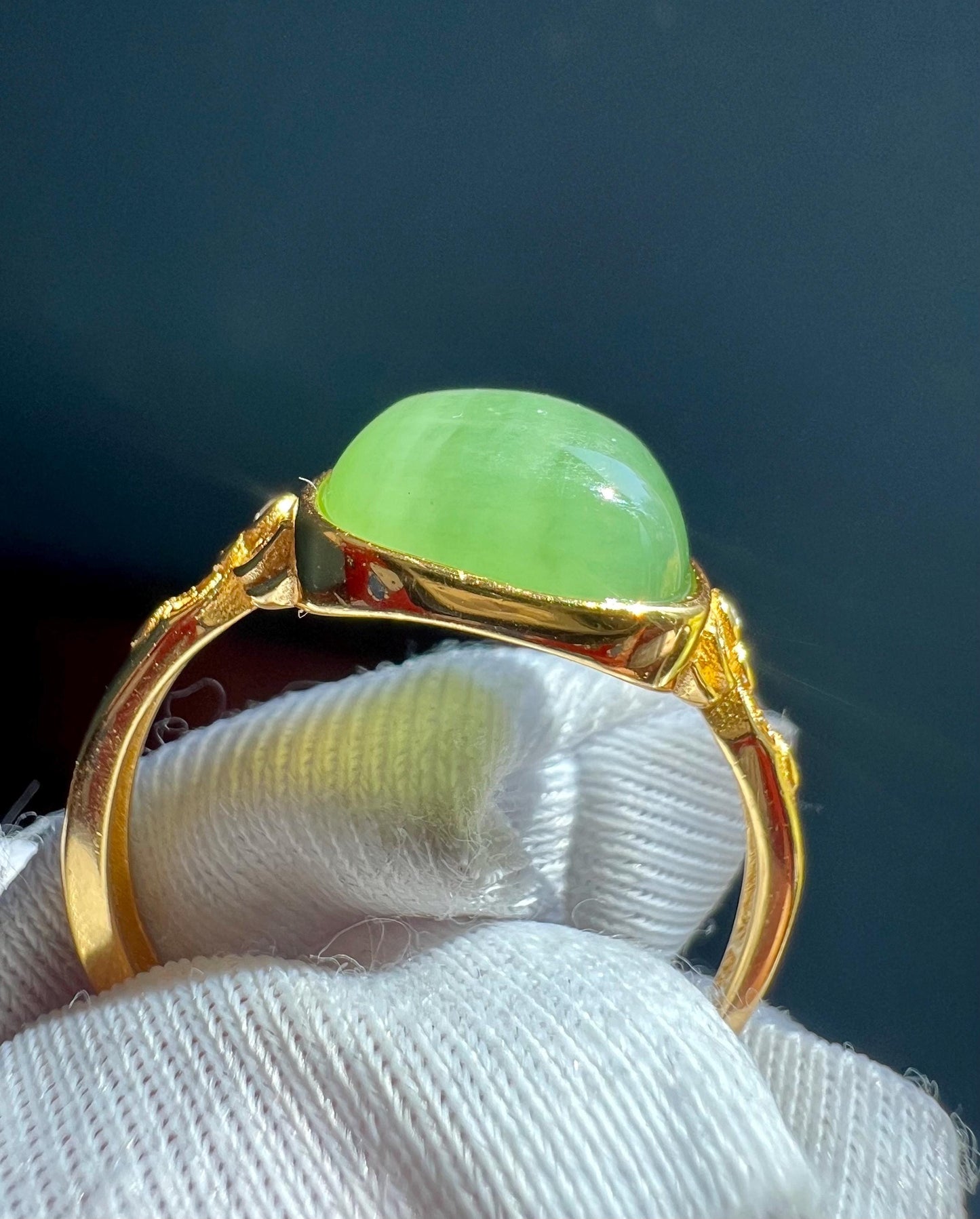 Certified natural nephrite green jade ring Sterling Silver ring/square shaped green nephrite 天然碧玉 果阳绿 起胶起荧光 纯银镶戒指/指环#0284