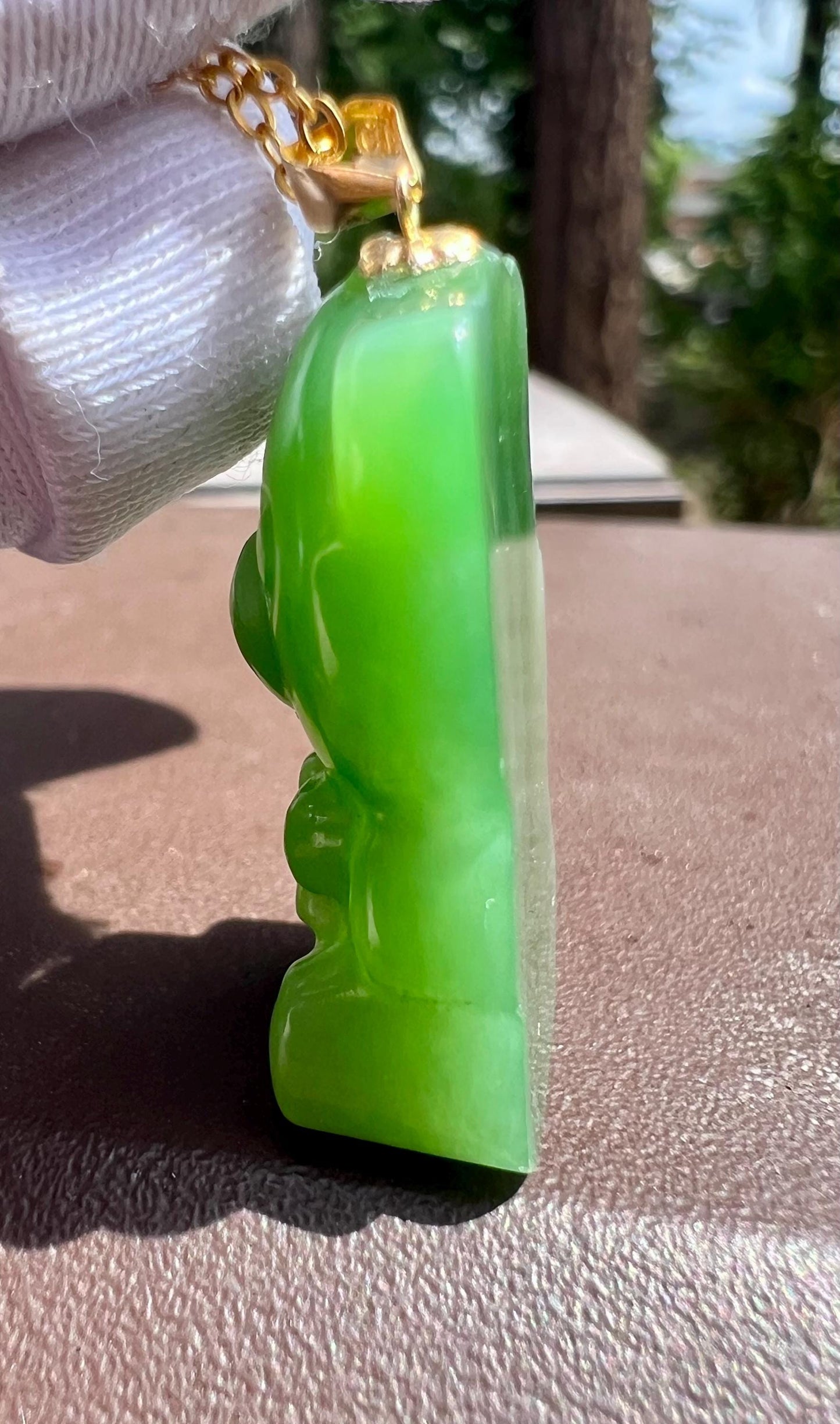 Certified natural nephrite green jade/Siberian bright green nephrite carved Bear pendant necklace/gold 18k天然碧玉 阳绿小熊/挥手熊吊坠 起莹光#7428