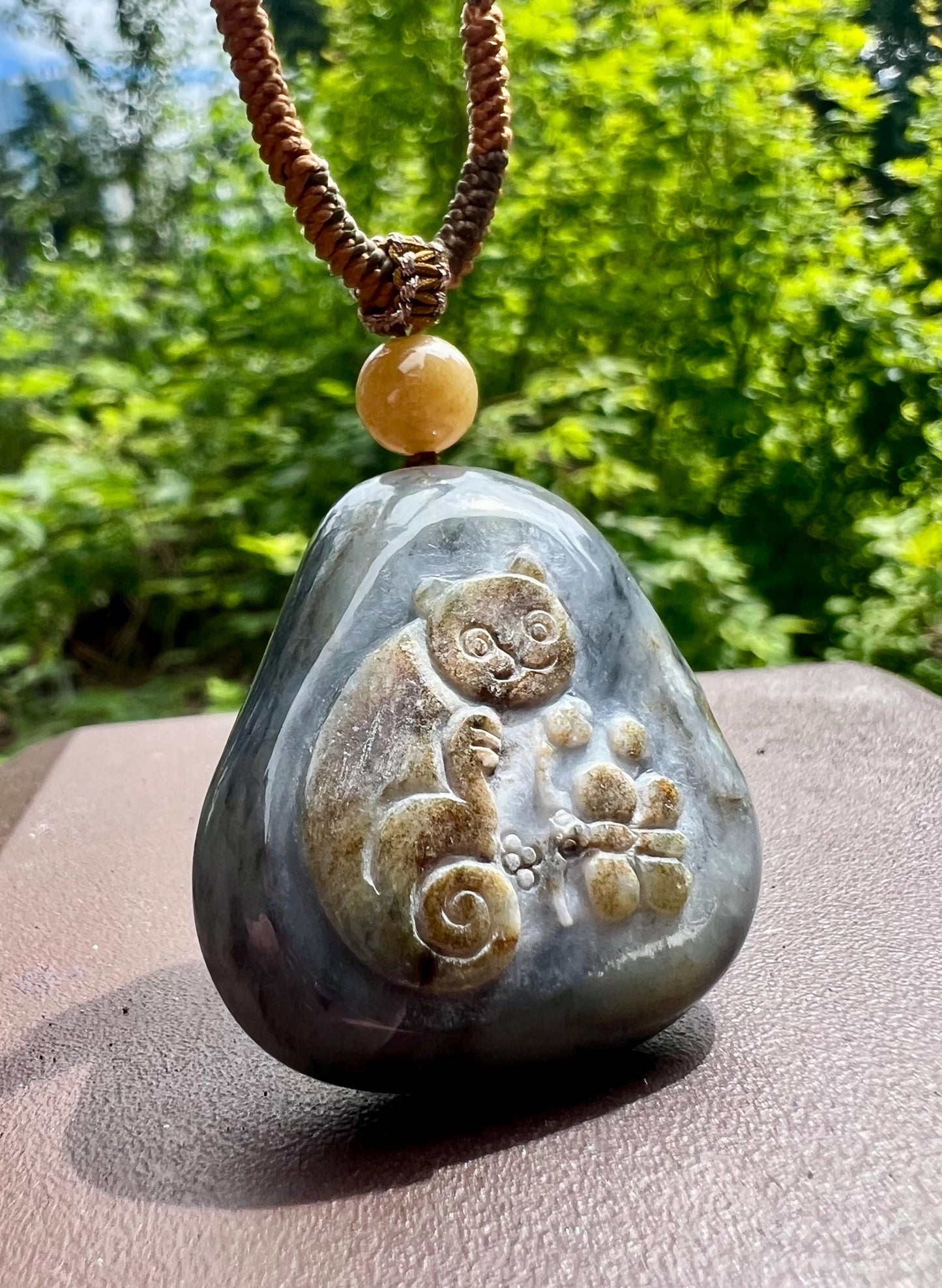 Certified natural jade /Qinghua nephrite Kitten butterfly pendant necklace/river nephrite with original skin天然软玉 玉龙河子料青花雕刻小猫扑蝶吊坠 #7953 独子原皮