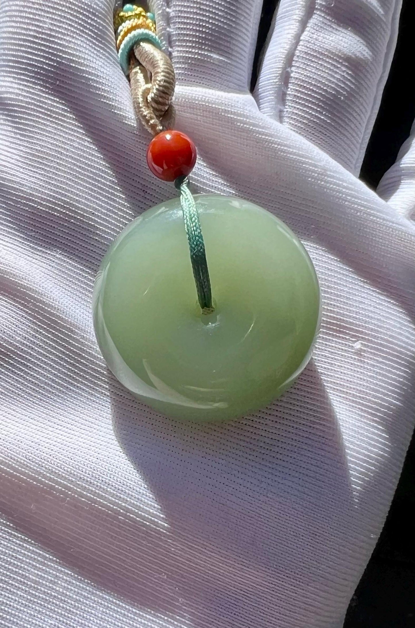 Certified natural jade/ bluish green color nephrite pendant/Qingshui donut safety pendant天然精品软玉 晴水平安扣 青绿色平安扣 #3029 特细料 丝滑粉糯 粉青平替