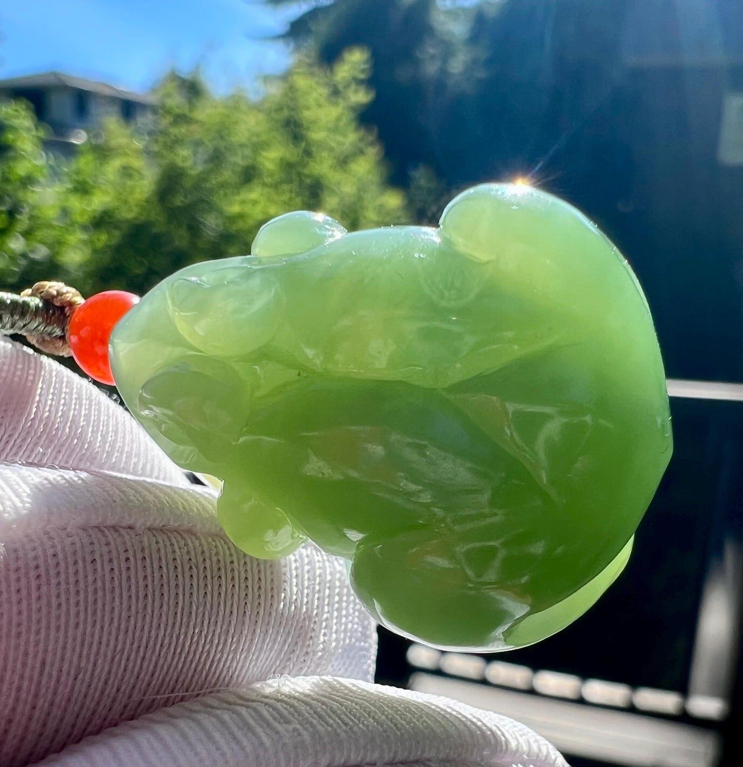 Certified natural nephrite green jade/green nephrite carved lucky frog pendant necklace/天然软玉 碧玉雕刻呱呱来财吊坠 #7707 粉绿起莹光