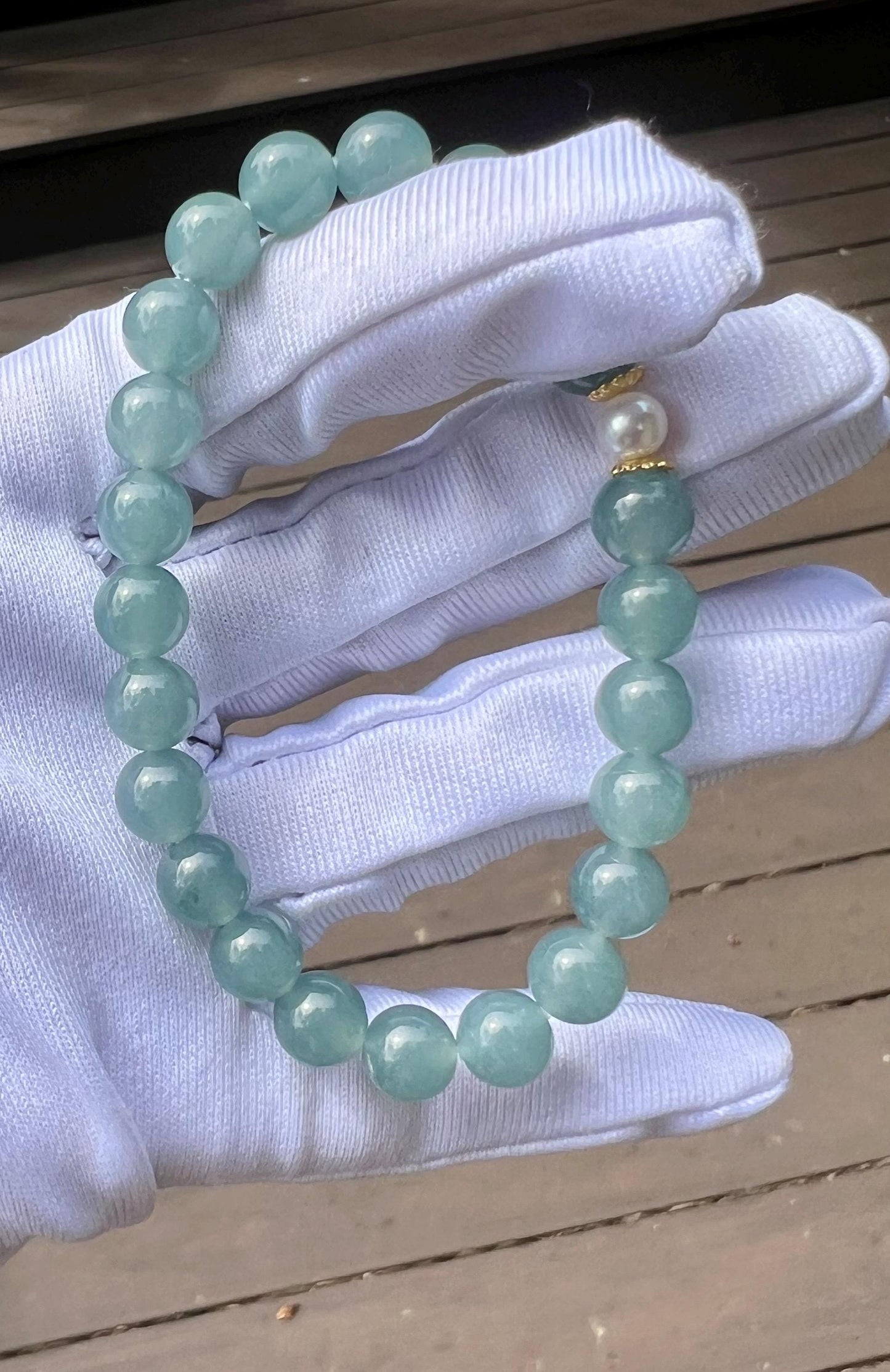 7.8mm Certified natural untreated Grade A Jade bracelet/Guatemala Jadeite bracelet/icy blue Jadiete 天然精品无优化冰种蓝水翡翠手串 起胶起莹光#0176 晴水蓝