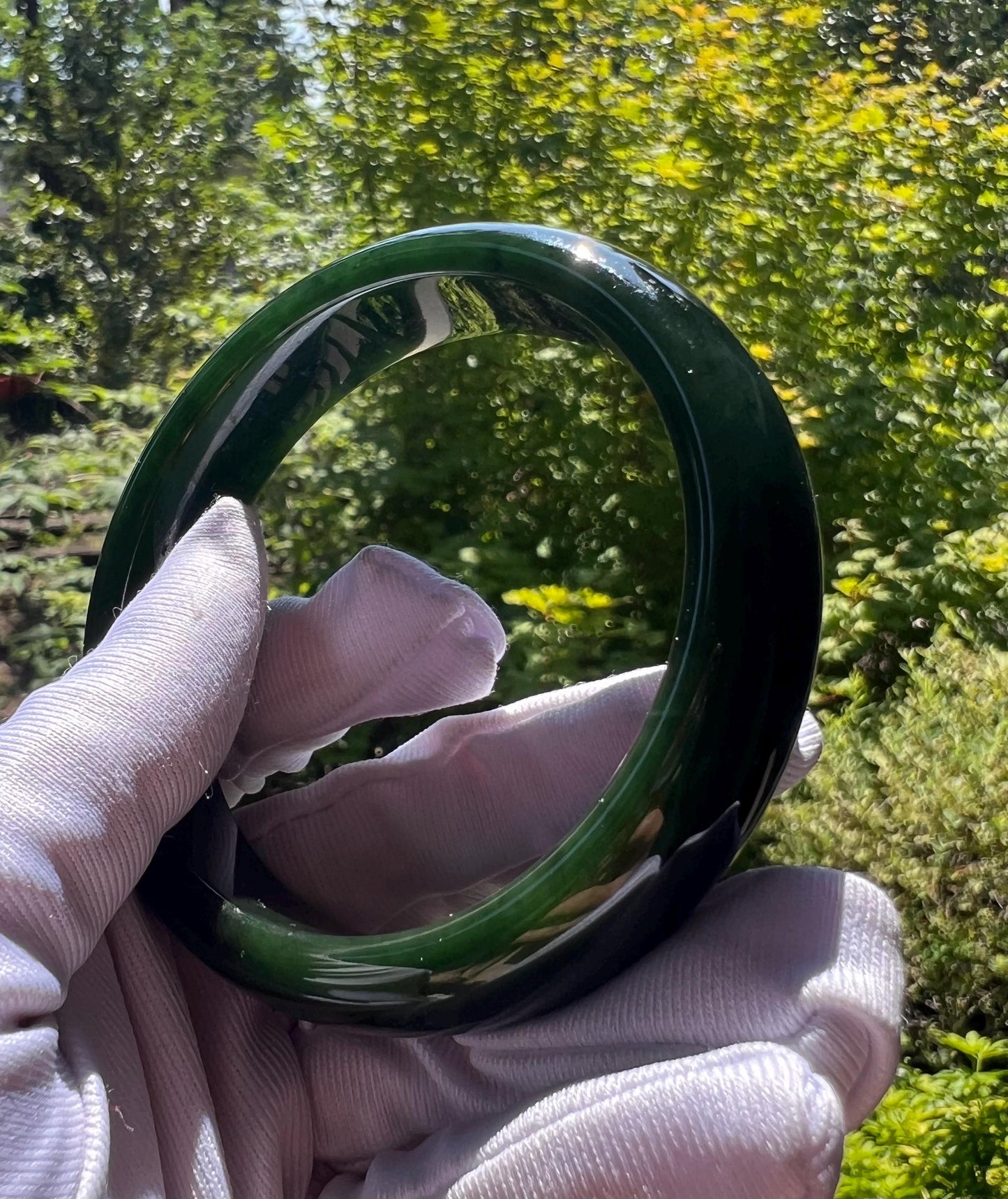 59.7mm Certified natural nephrite green jade/ green nephrite Bangle/dark green 天然软玉 老料碧玉 正圈手镯 平安镯 满色满肉 #4947 深绿色