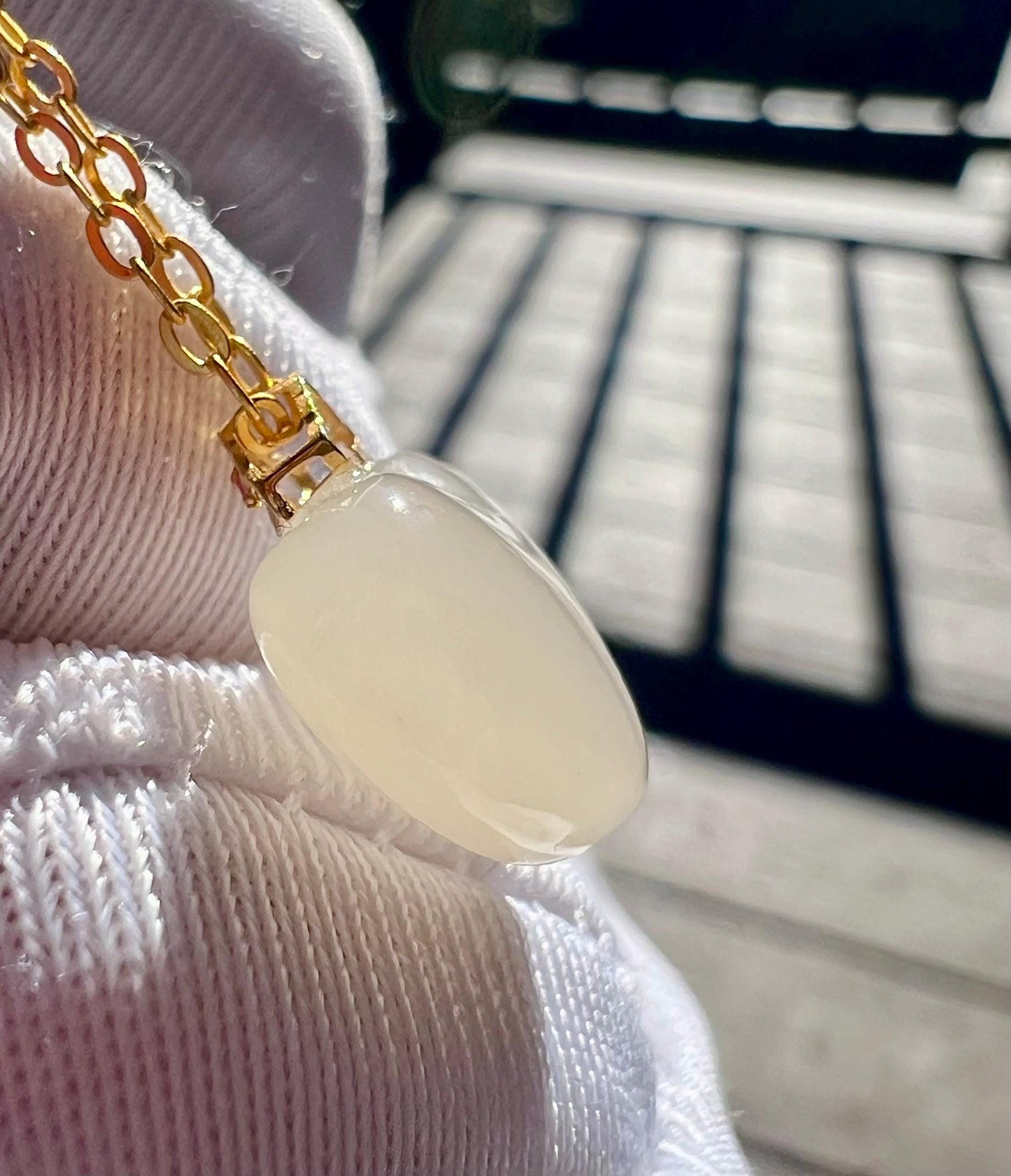 Certified natural jade/lotus pink nephrite heart shape pendant necklace/pink nephrite pendant/gold 18k /天然精品软玉 藕粉爱心吊坠#4200 mini size