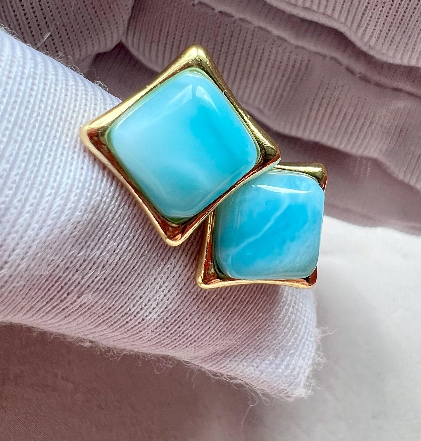 Certified natural Larimar earrings /sea and sky color/square shape stud earrings sterling silver/ 天然海纹石耳钉 耳环 方形切割 波浪纹纯银镶嵌#1053 玉化料