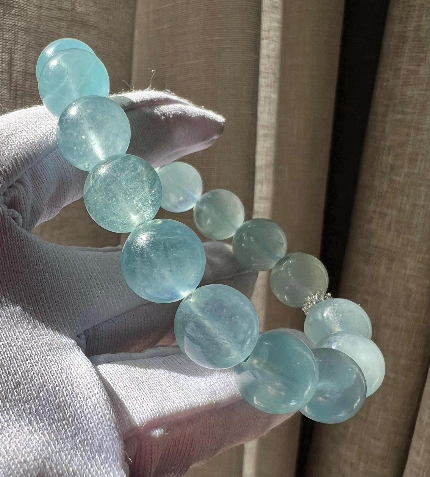 11.4mm+ Certified natural Aquamarine icy blue bracelet Untreated Undyed/aquamarine with mica glitter/ 天然无优化 冰川蓝海蓝宝手串 共生银云母闪片#0723 闪片海蓝宝